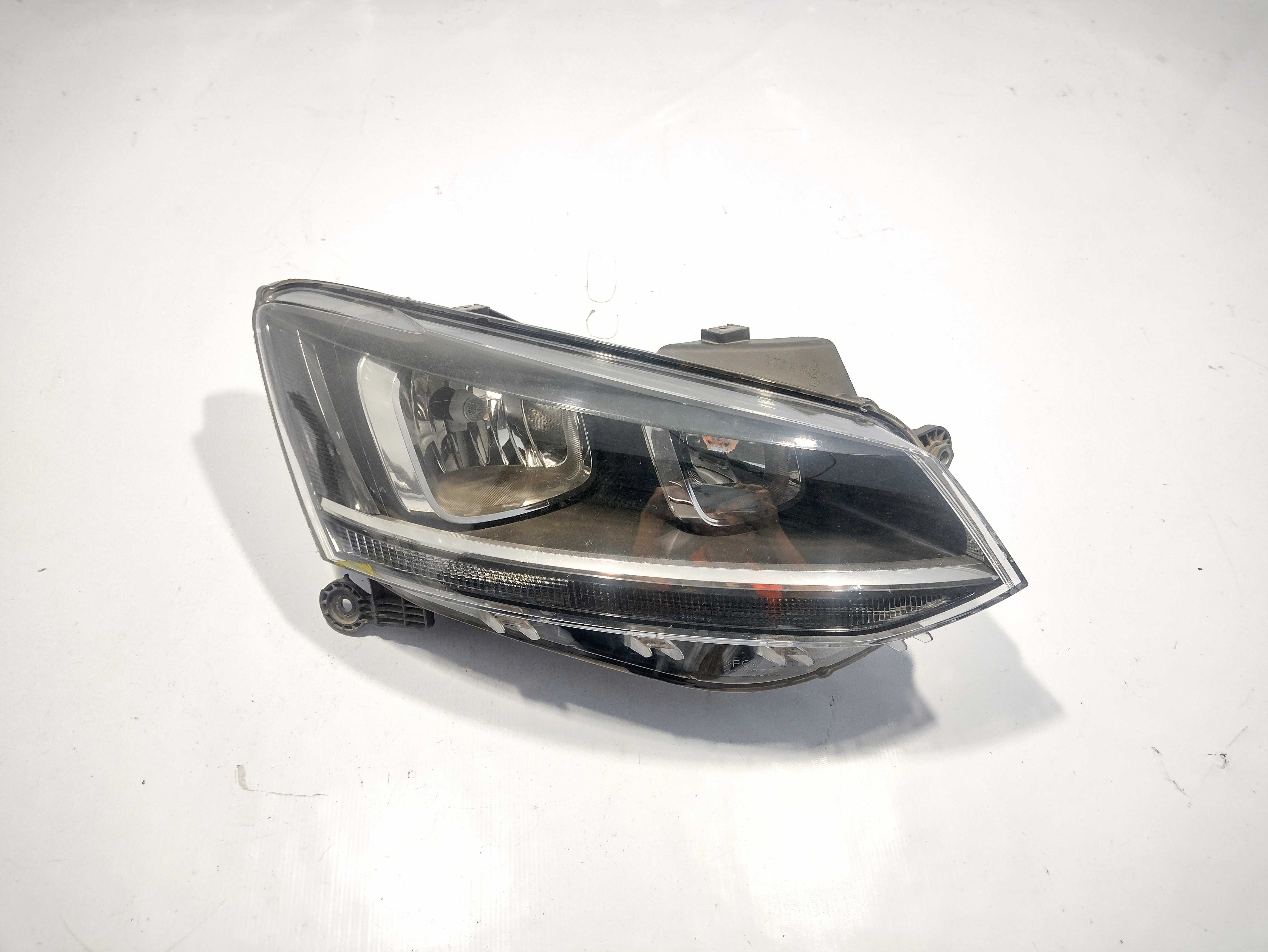 Farol Direito Volkswagen Fox 2018 2019 2020