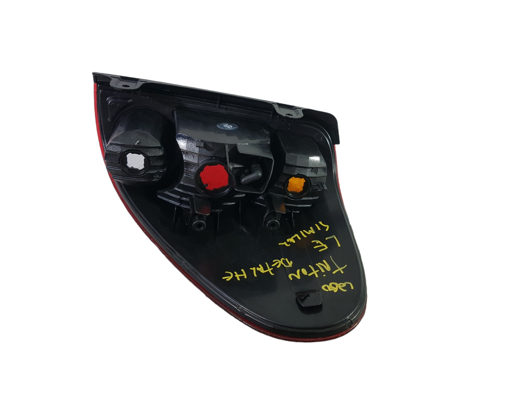 Lanterna Esquerda Mitsubishi L200 2011 Paralelo Detalhe 3