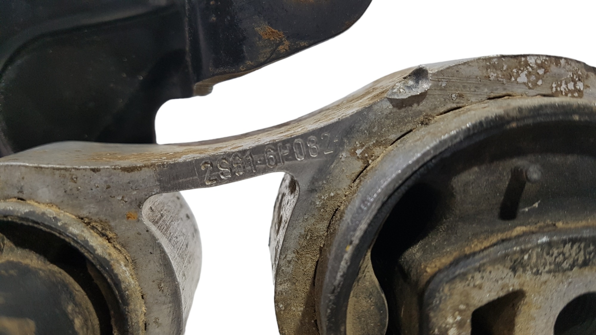 Coxim Traseiro Câmbio Ford Fiesta 2004 2009 Original 11