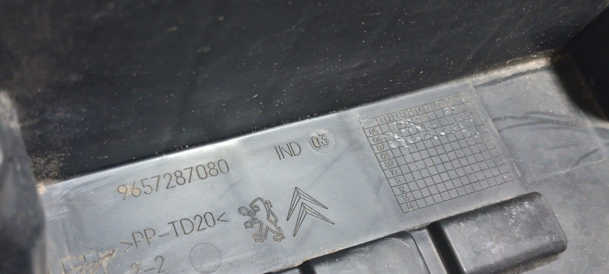 Suporte Caixa Fusível Citroen C3 Xtr 2008 Original 6