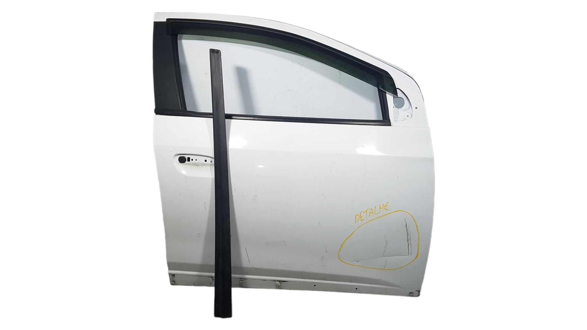 Porta Dianteira Direita Gm Onix Activ 2017 Detalhe