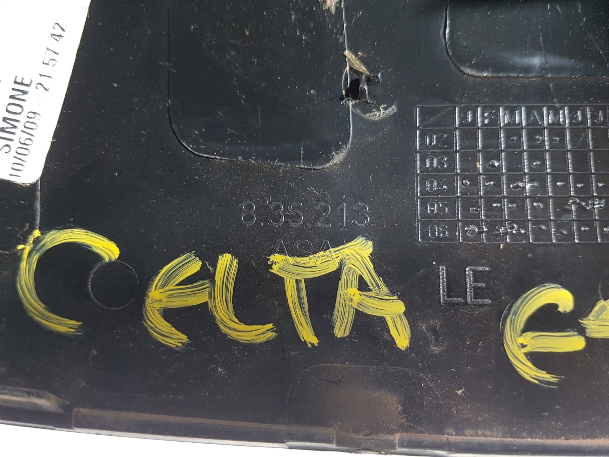 Capa Retrovisor Esquerda Gm Prisma Celta Meriva 4p Original 5