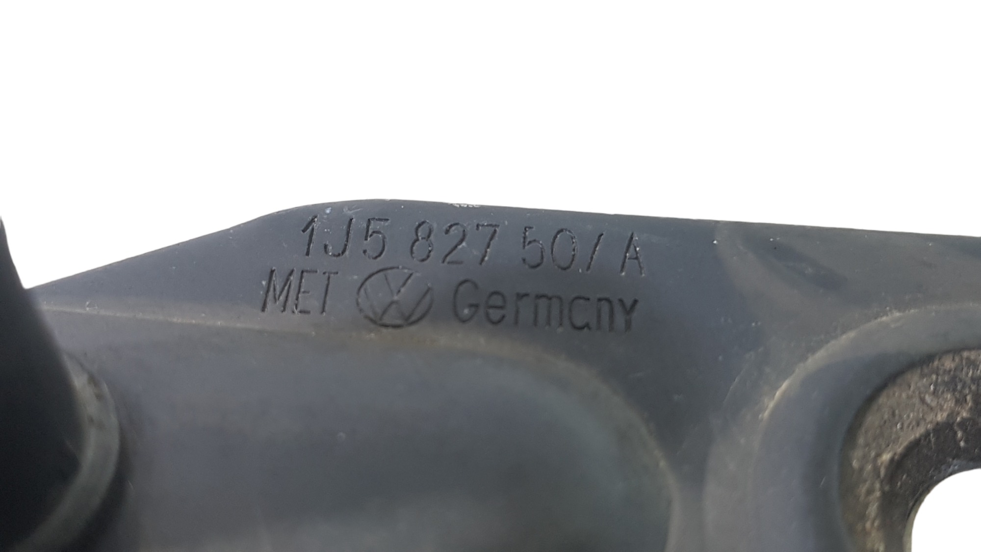 Batente Fechadura Tampa Traseira Vw Polo 2012 Original 9