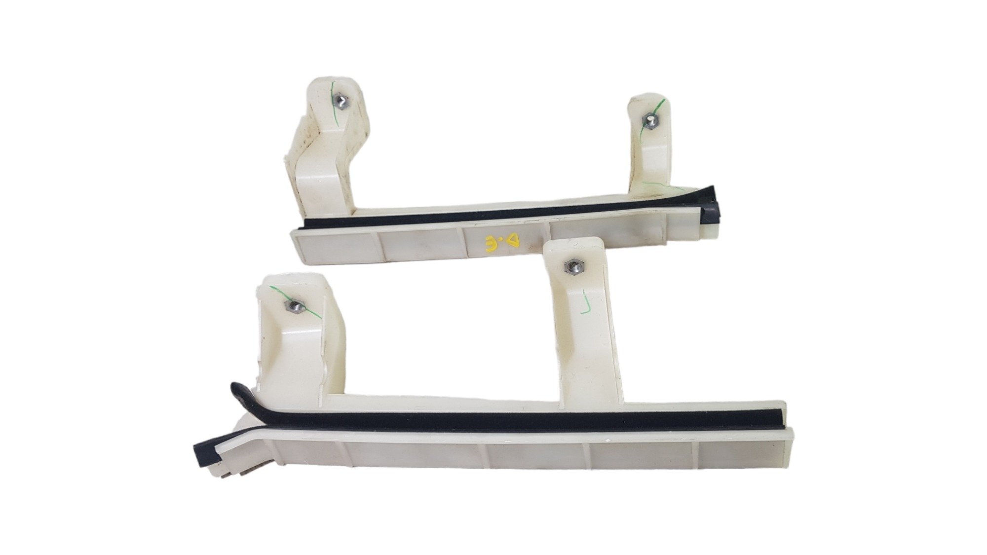 Guia Par Porta D E Fiat Mobi 2020 520057800 520057820