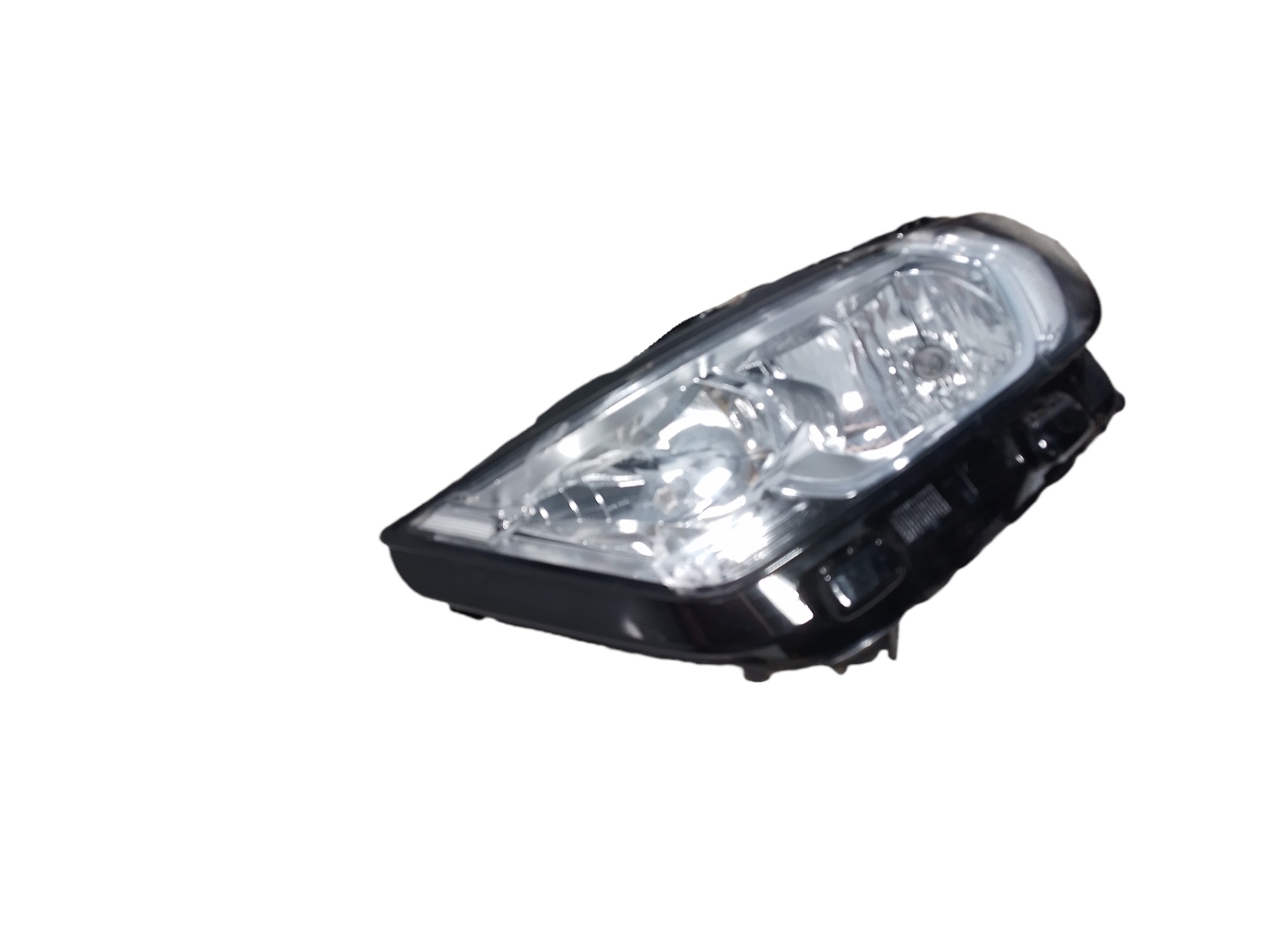 Farol Esquerdo Ford Ecosport 2021 Carcaça Avariada 3