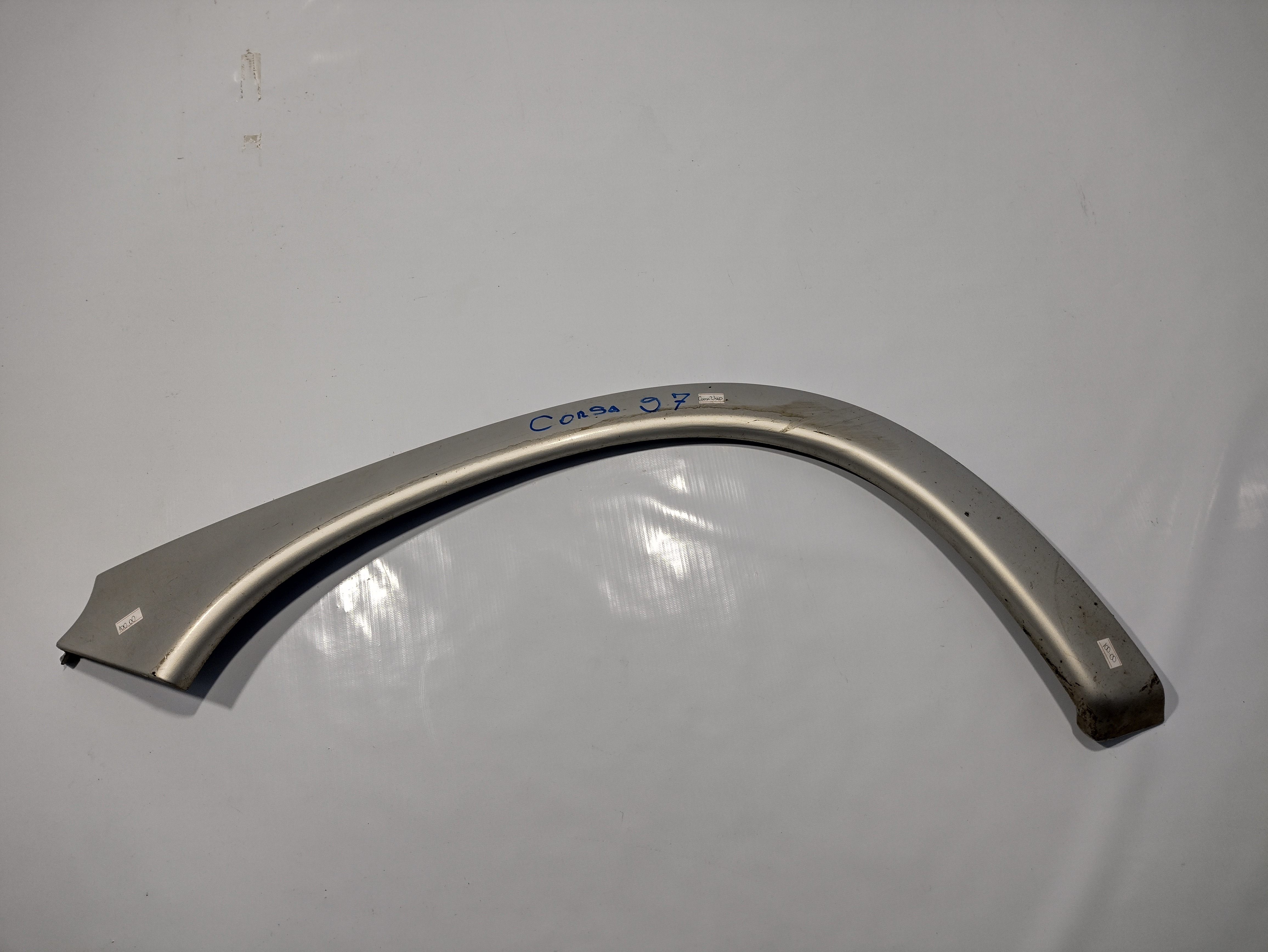 Moldura Paralama Traseira Direita Gm Corsa Wind 1997 Prata Prata 6
