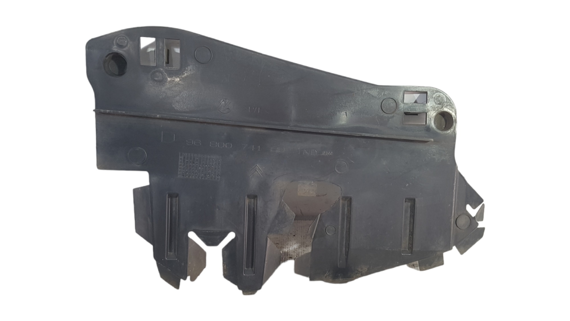 Defletor Radiador L. D Citroen C3 Xtr 2008 Original 2