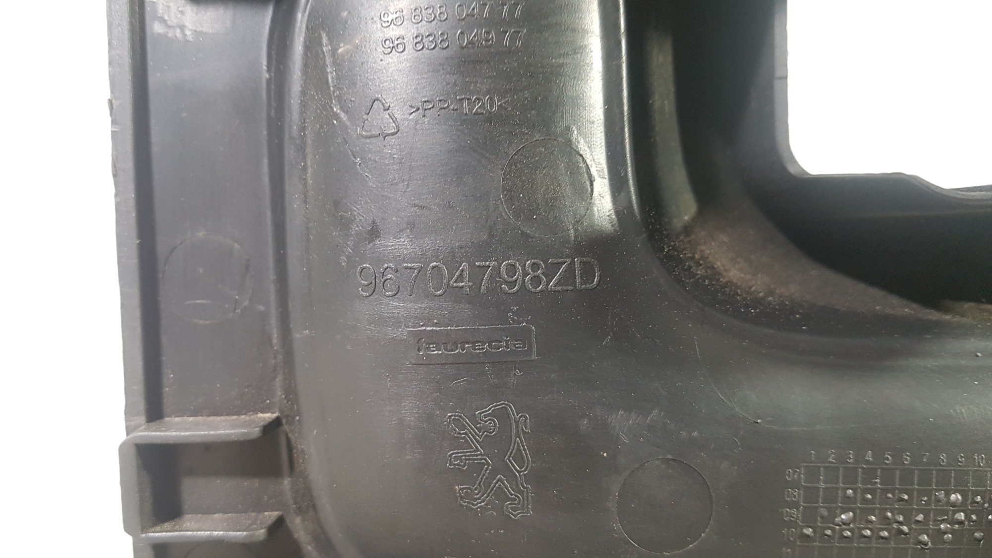 Console Central Peugeot 206 207 2009 2010 2012 Original 11