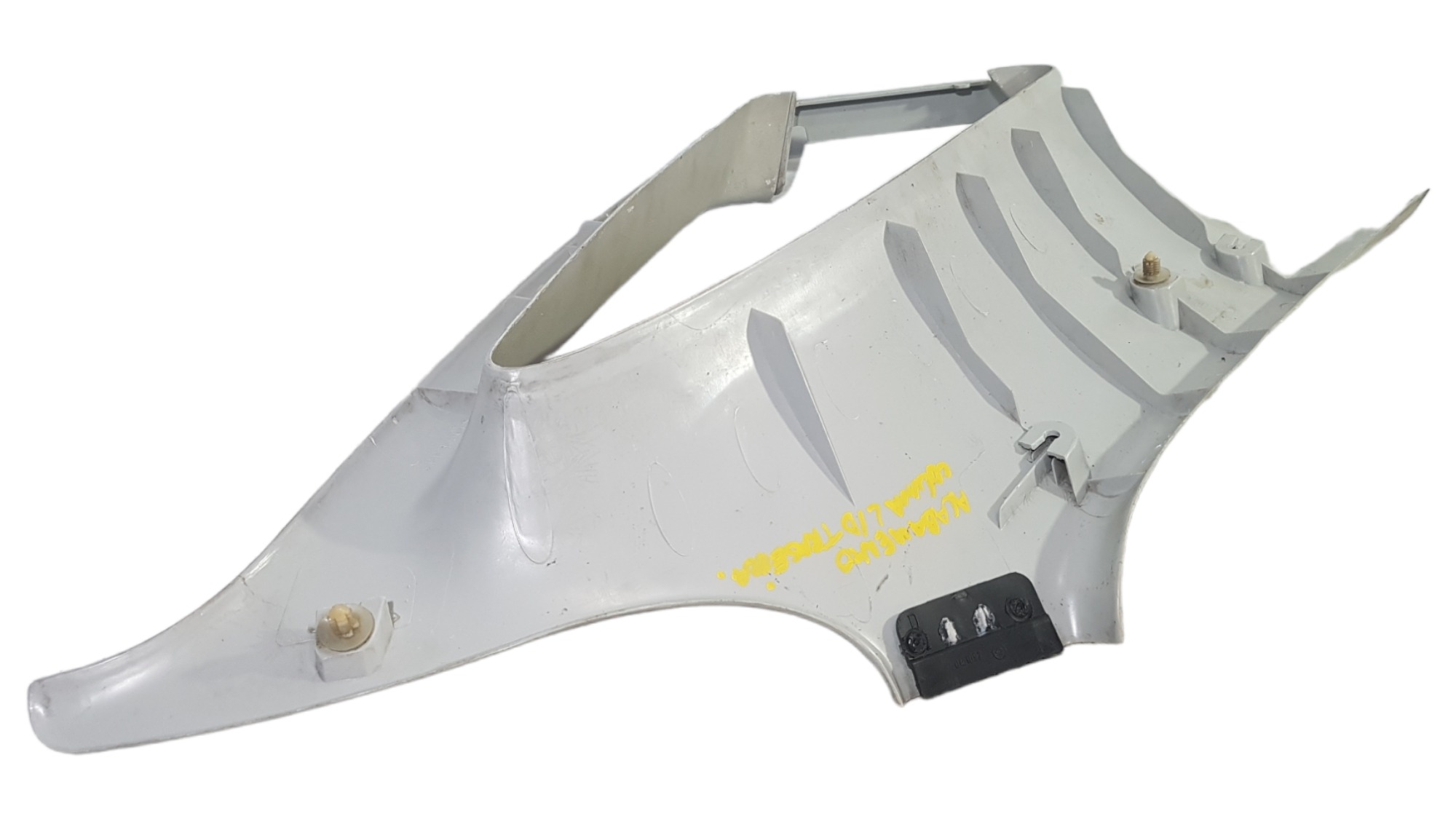 Acabamento Coluna Traseira Direita Vw Gol G3 2001 02 A 05 Or 5