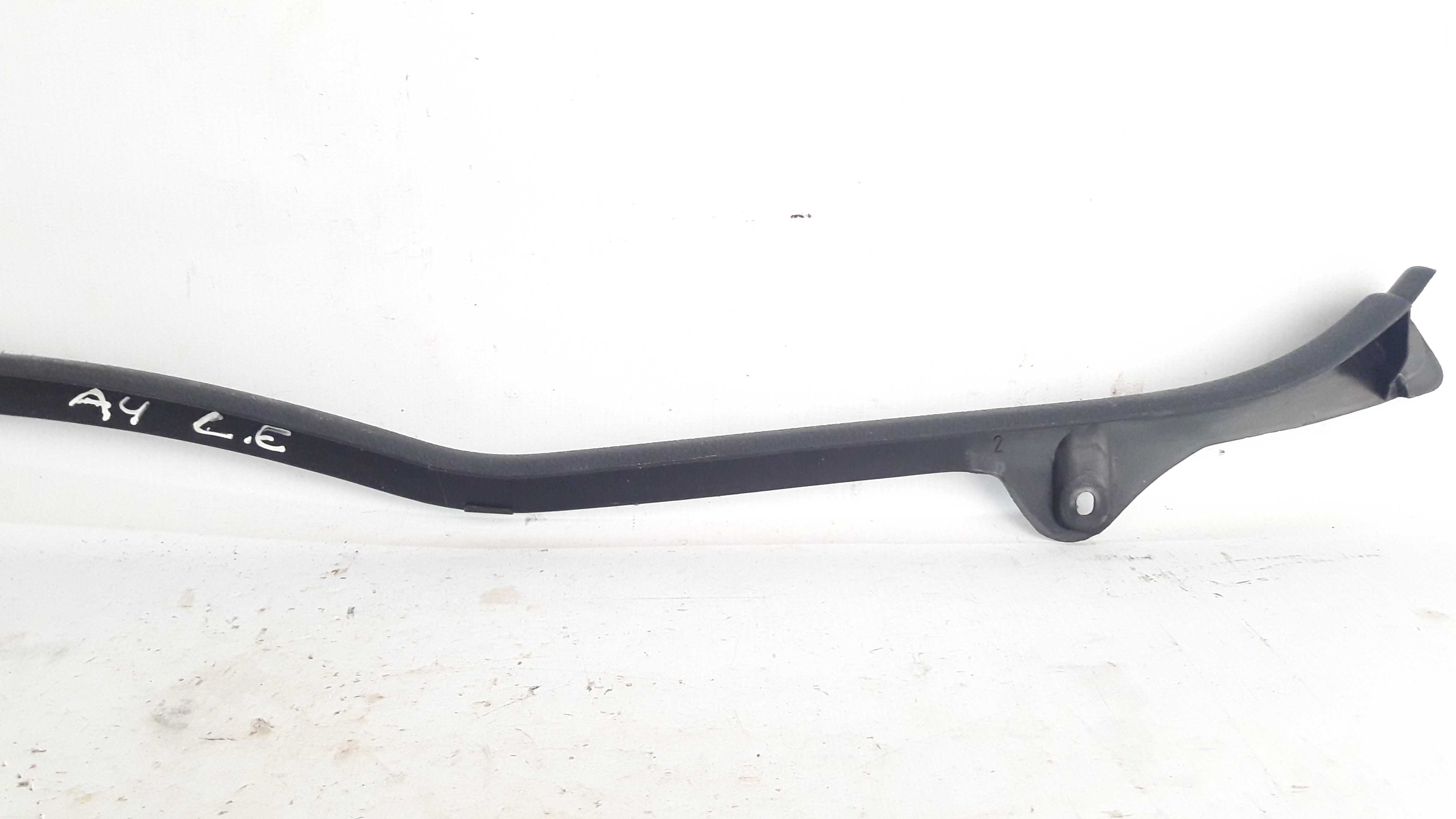 Moldura Banco Traseiro Esquerdo Audi A4 96 A 99 8d0867767 5