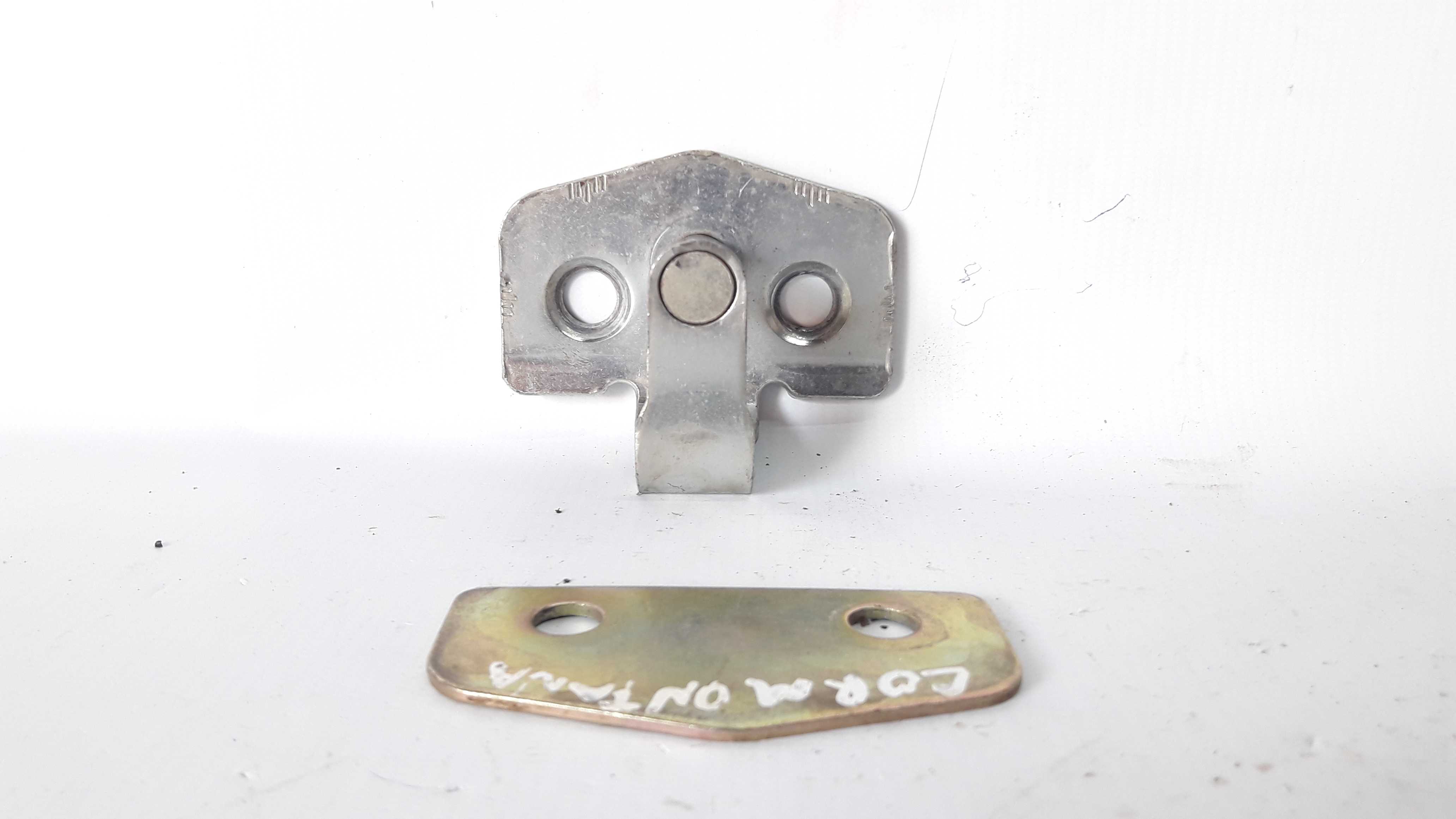 Trinco Fechadura Porta Corsa Maxx 03/10 Original