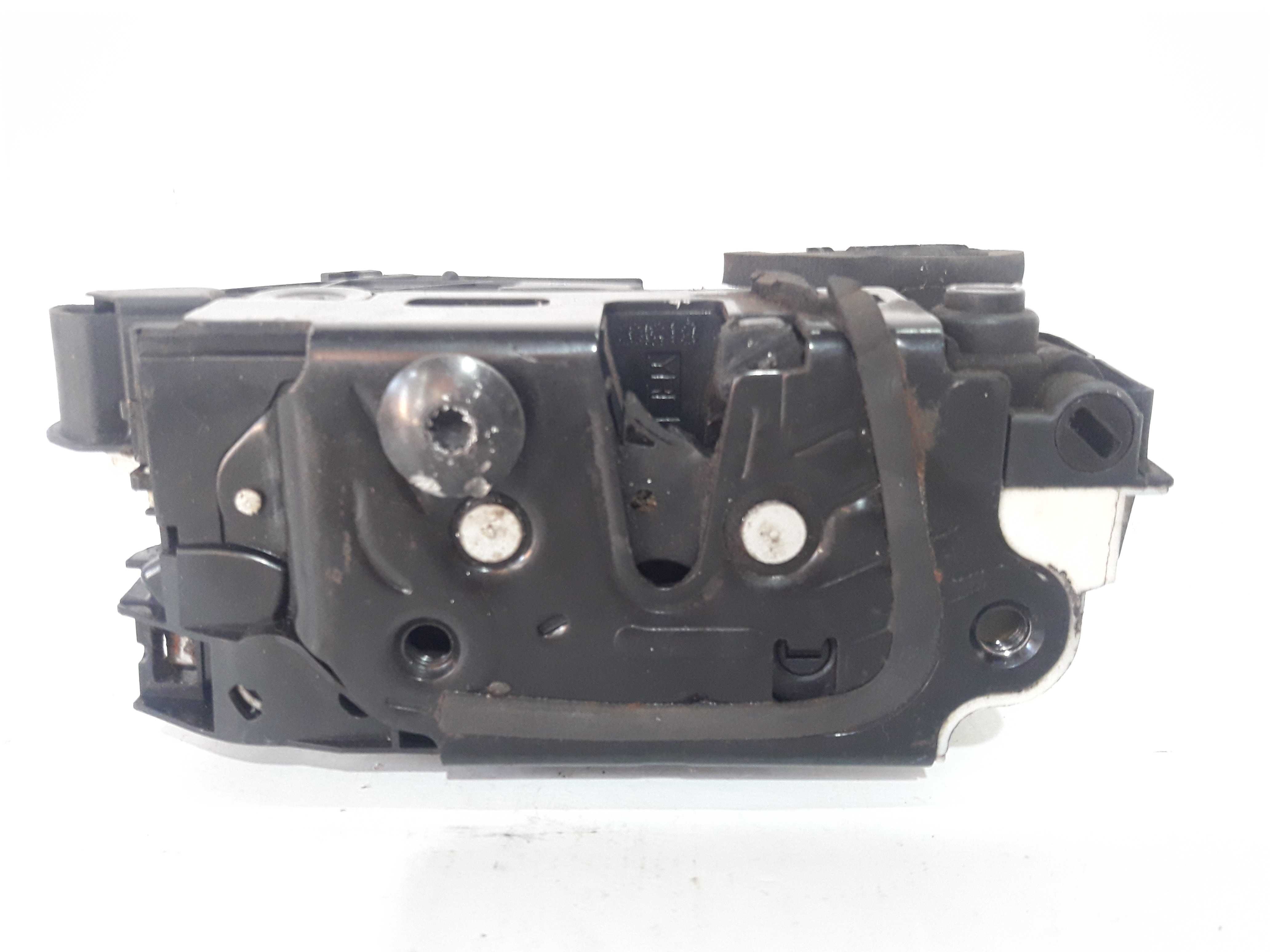 Fechadura Porta Traseira Direita Jetta 11/15 3
