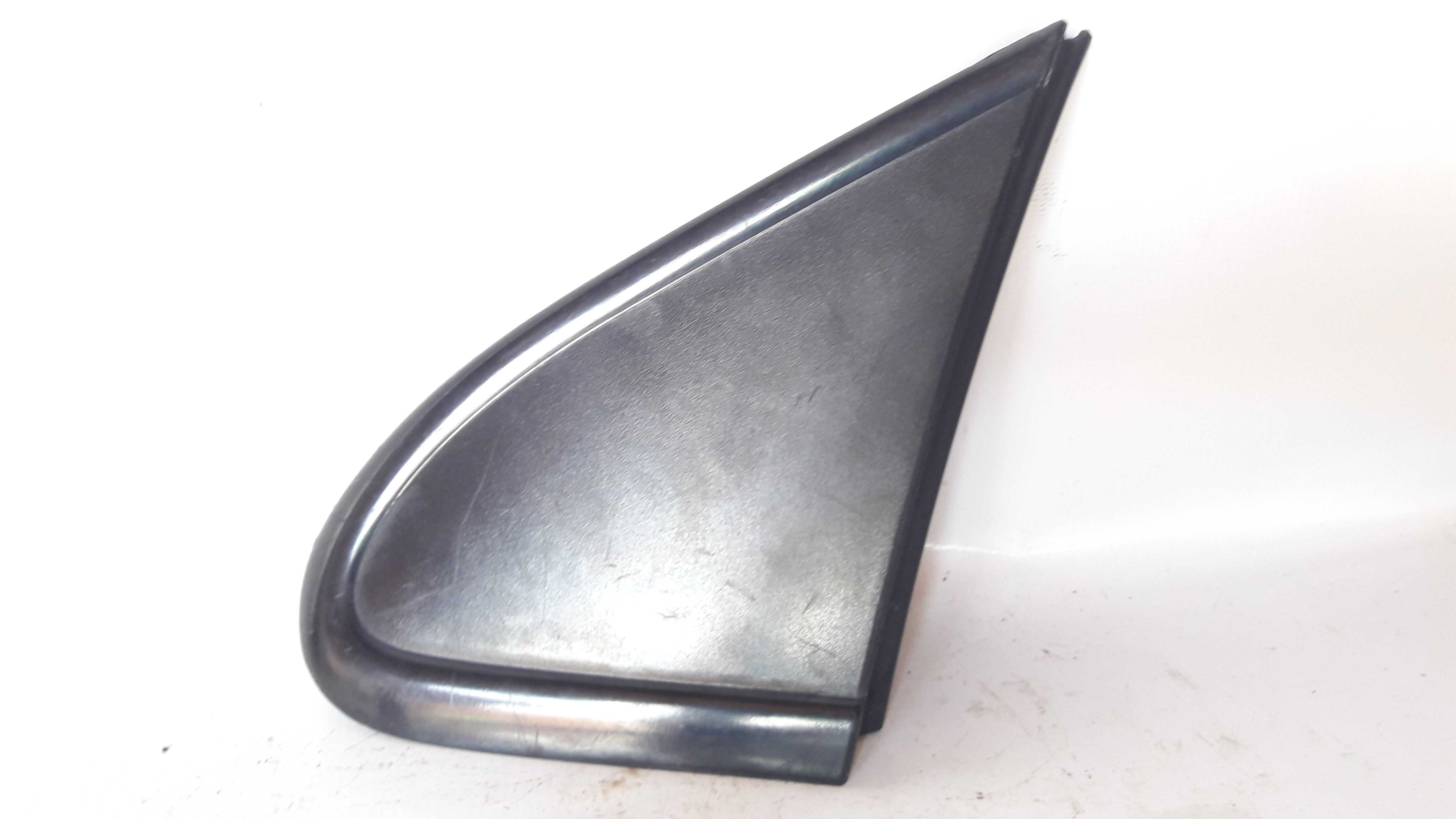 Moldura Do Retrovisor Esquerdo Fox 2010/2015 Original Preto