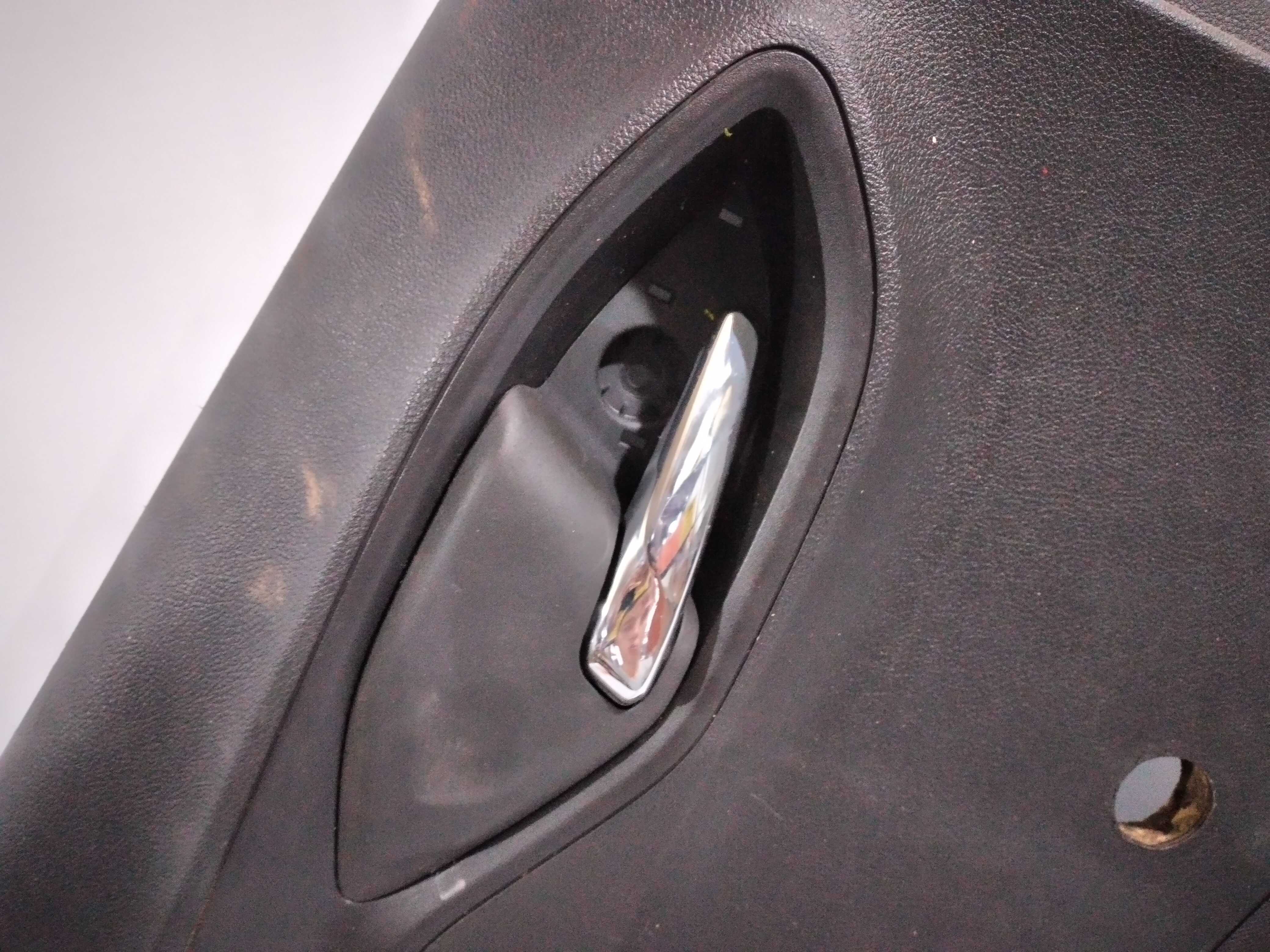 Forro Porta Traseiro Esquerdo Ônix 2012 2013 A 2016 Original Preto 3