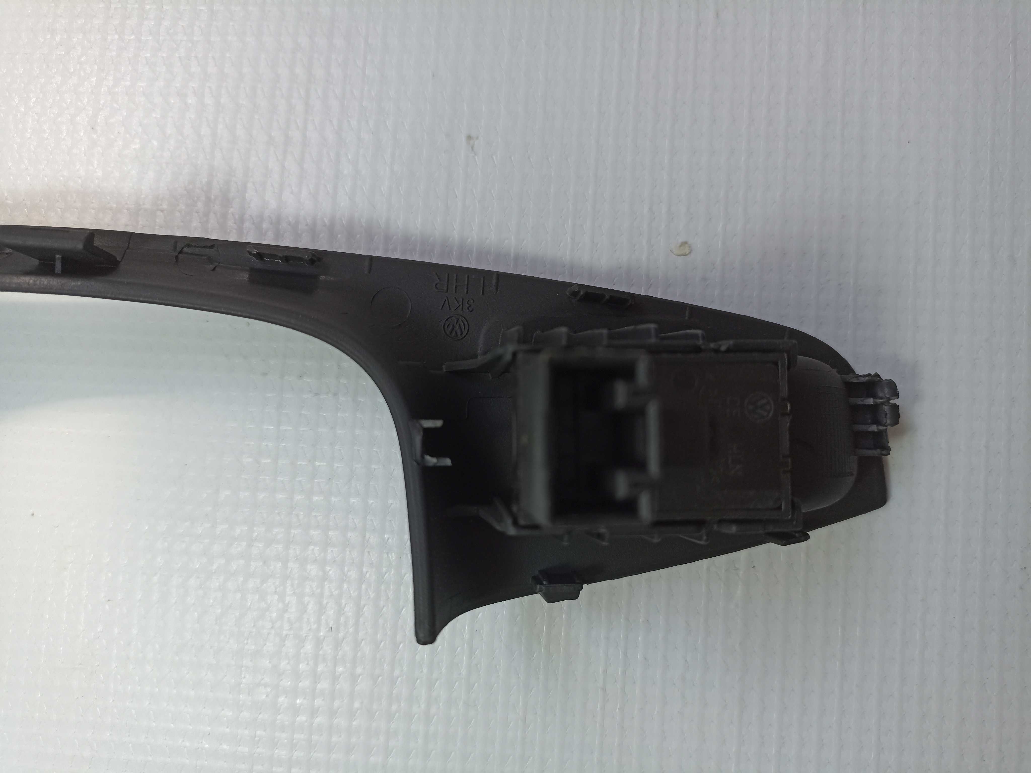 Botão Vidro Elétrico Traseiro Esquerdo Jetta 2012 2.0 16v Or 3