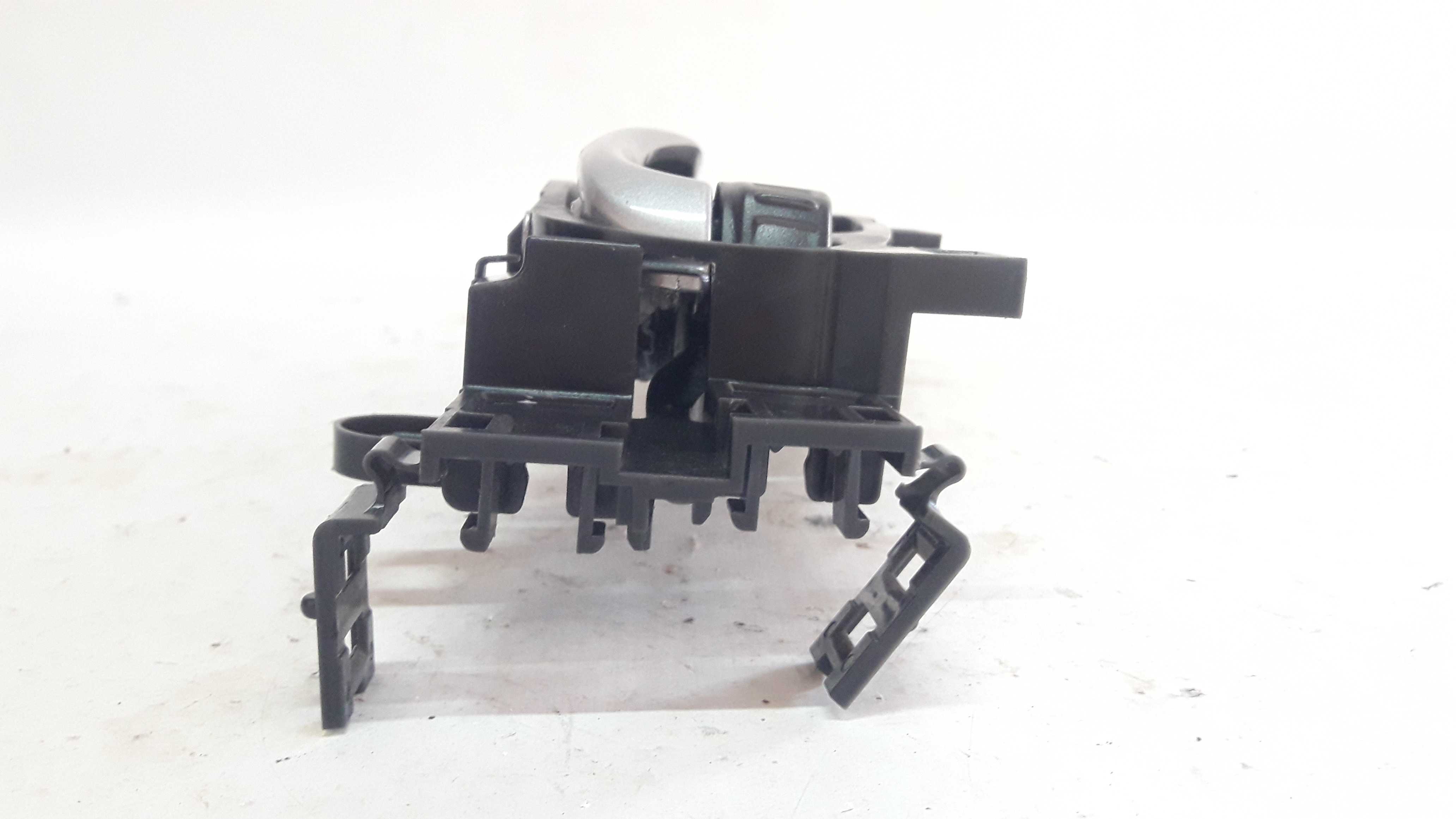 Maçaneta Interna Traseira Direita Civic 17 A 22  Cinza Traseira 4