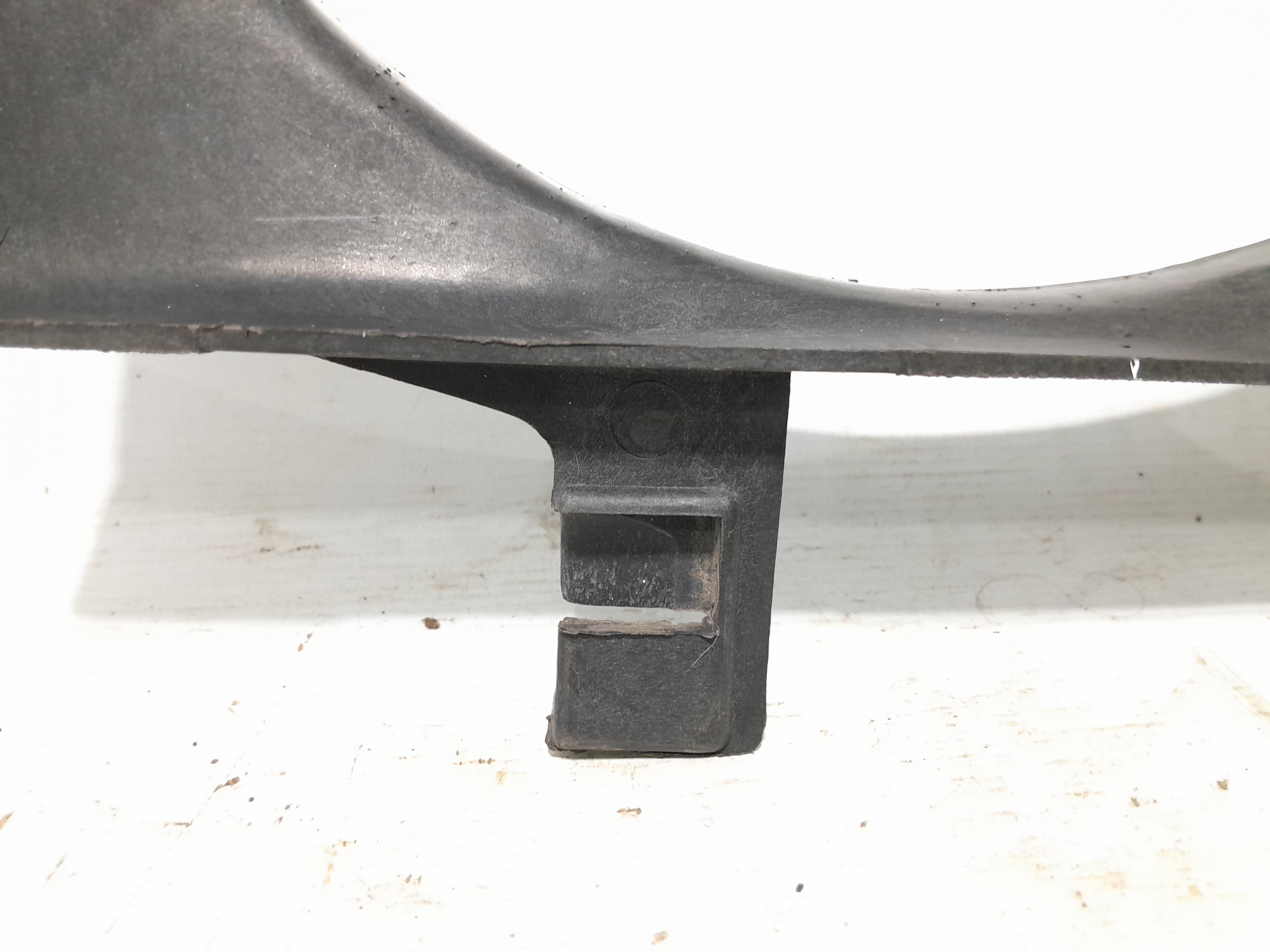 Defletor Ventoinha Gm Corsa/montana 1996 A 2005 Sem Ar 7
