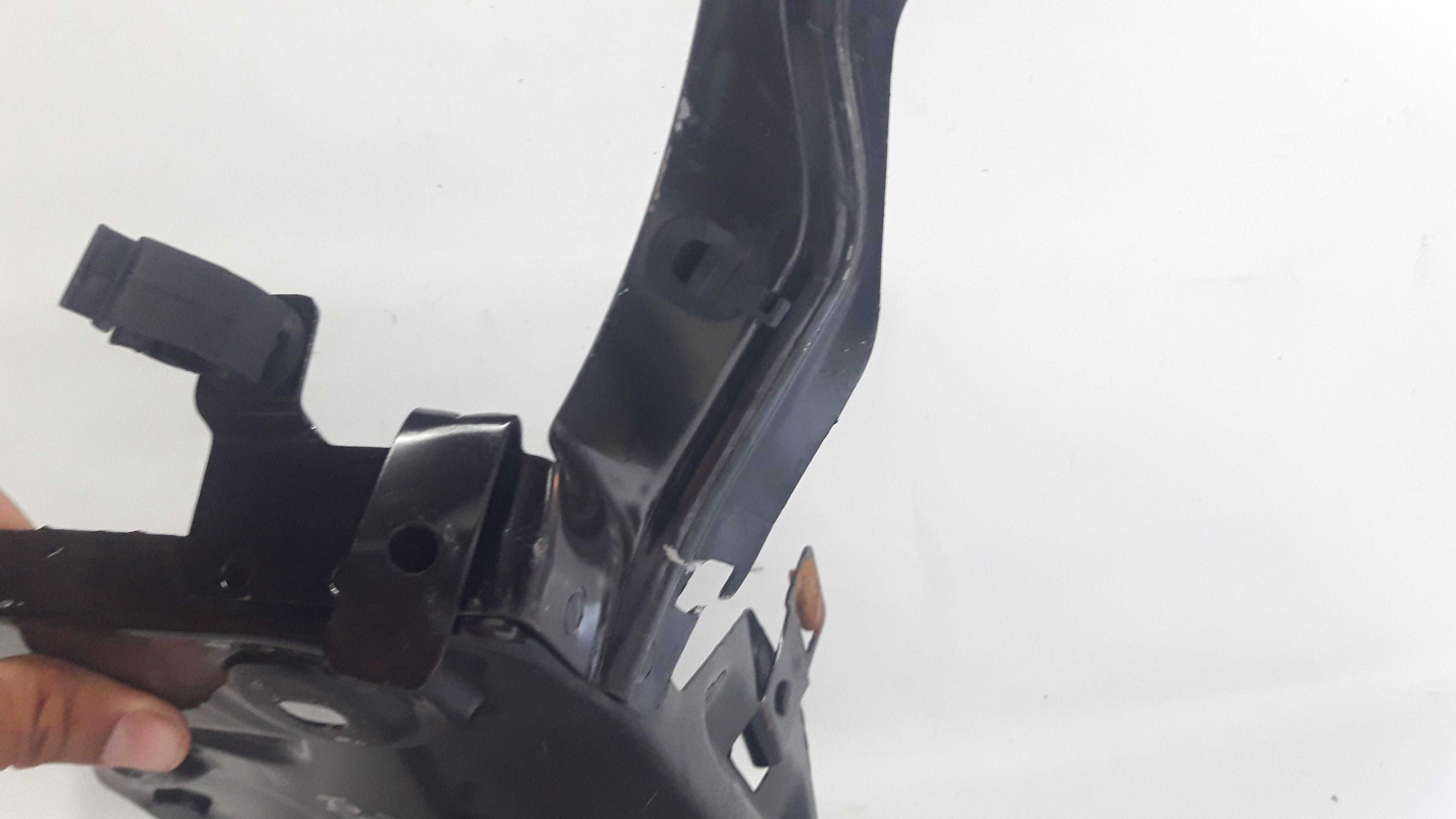 Suporte Bateria Com Avarias Toro 2016 A 2021 Original 8