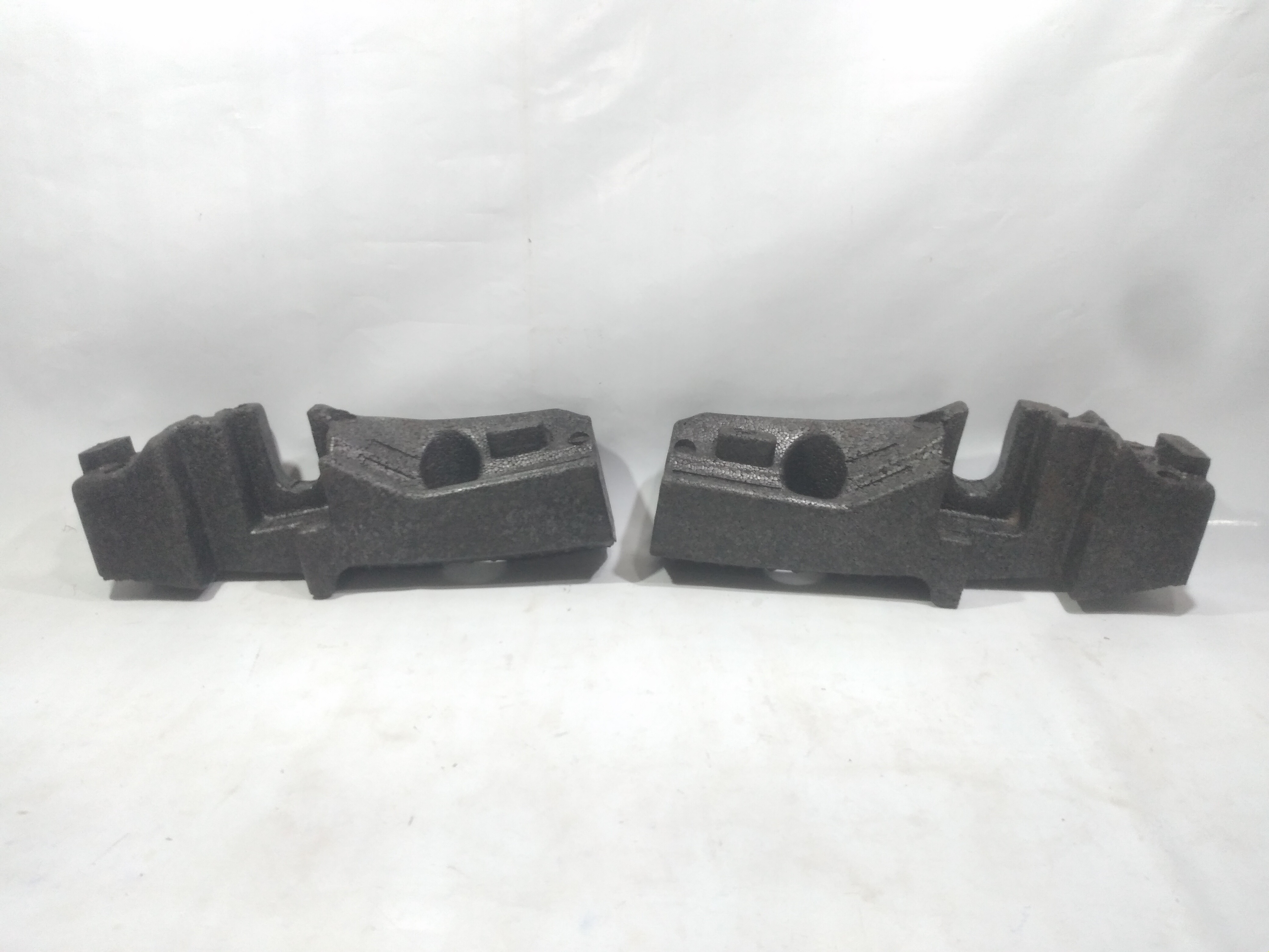 Isopor Suporte Para-choque Traseiro Voyage G5 09/12 Original