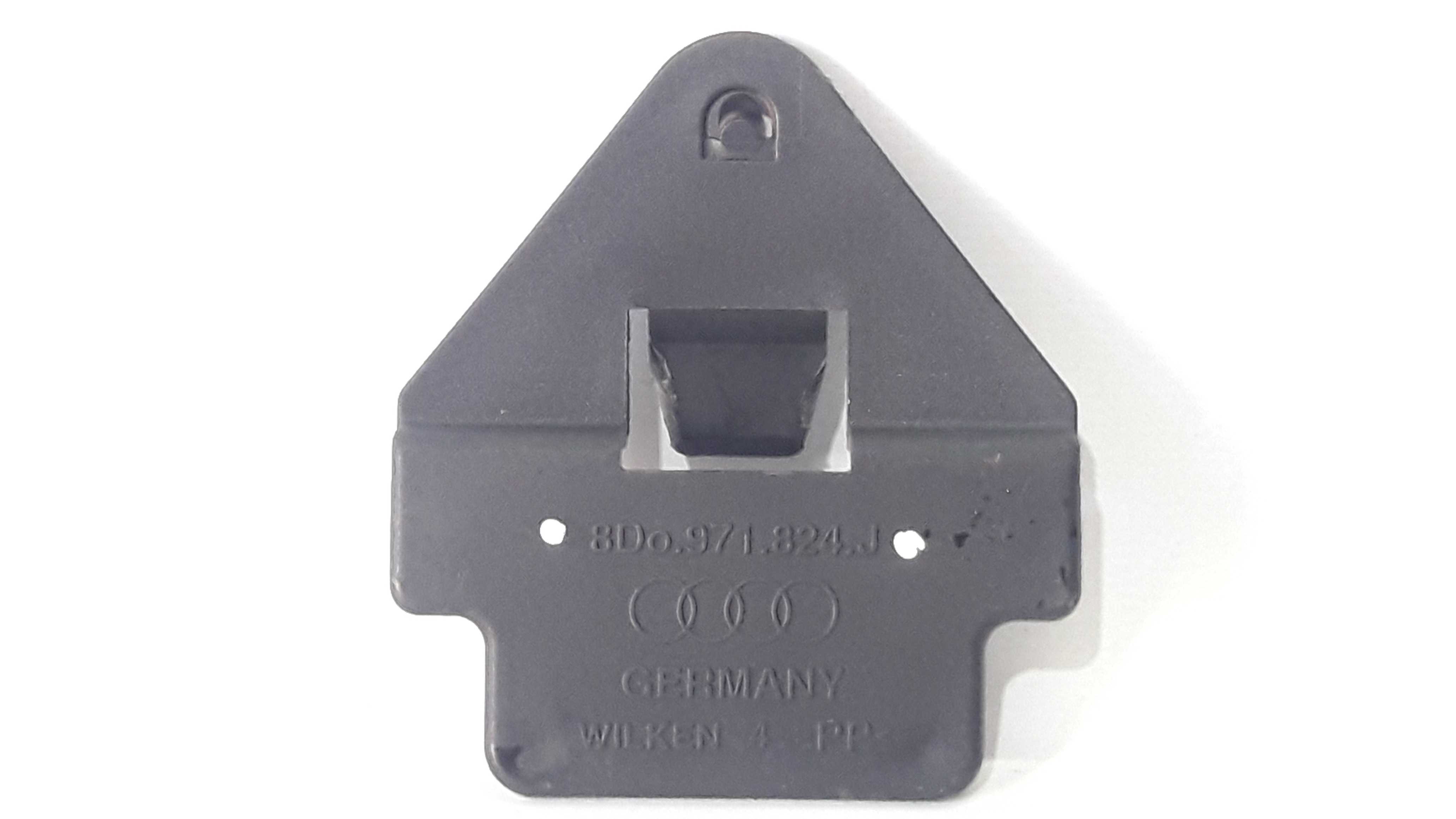 Suporte Fixação Chicote Fios Audi A4 2.8 V6 Aut 8d0971824j