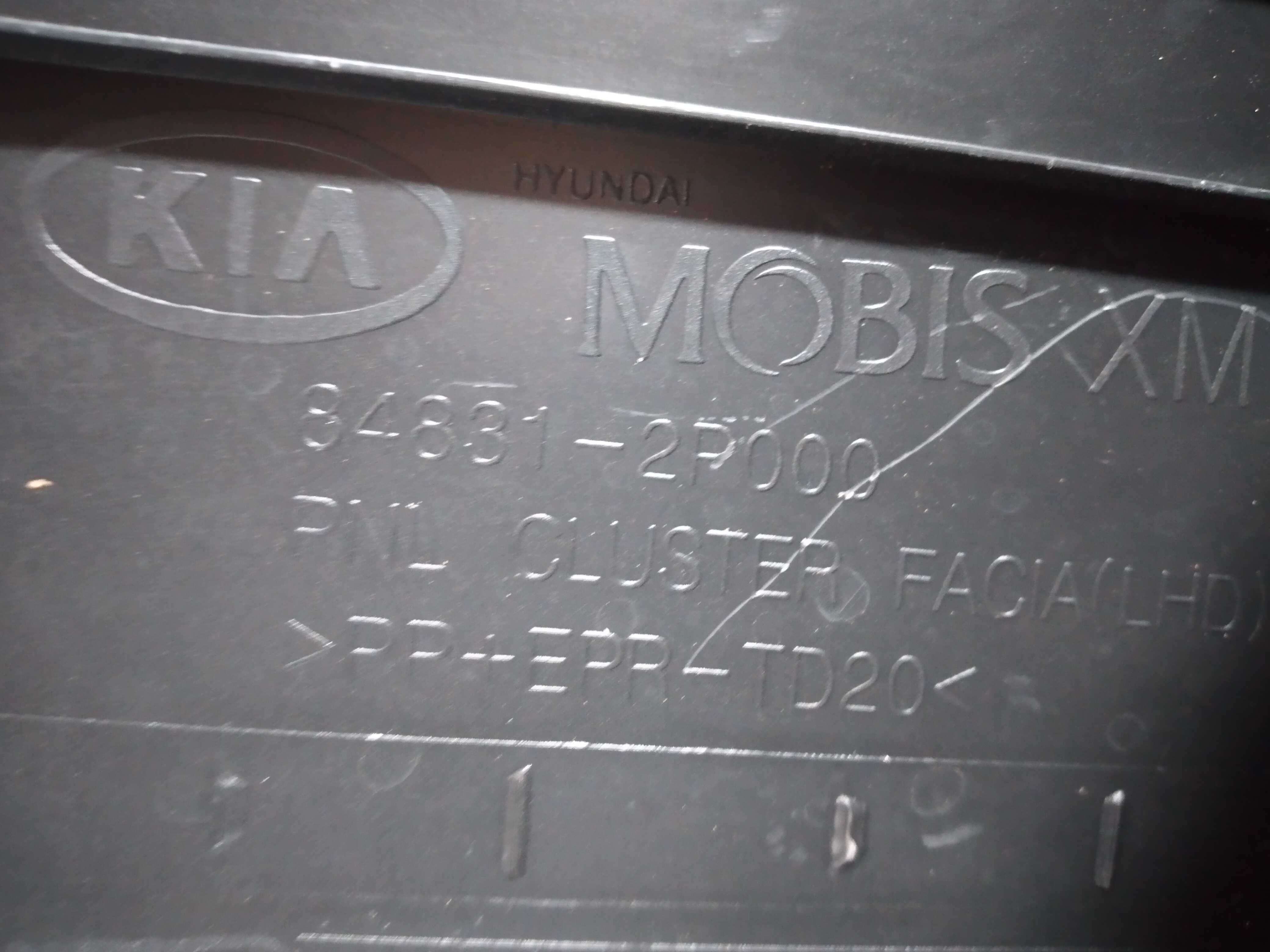 Moldura Painel Instrumentos Kia Sorento 2010/2013 Original 6