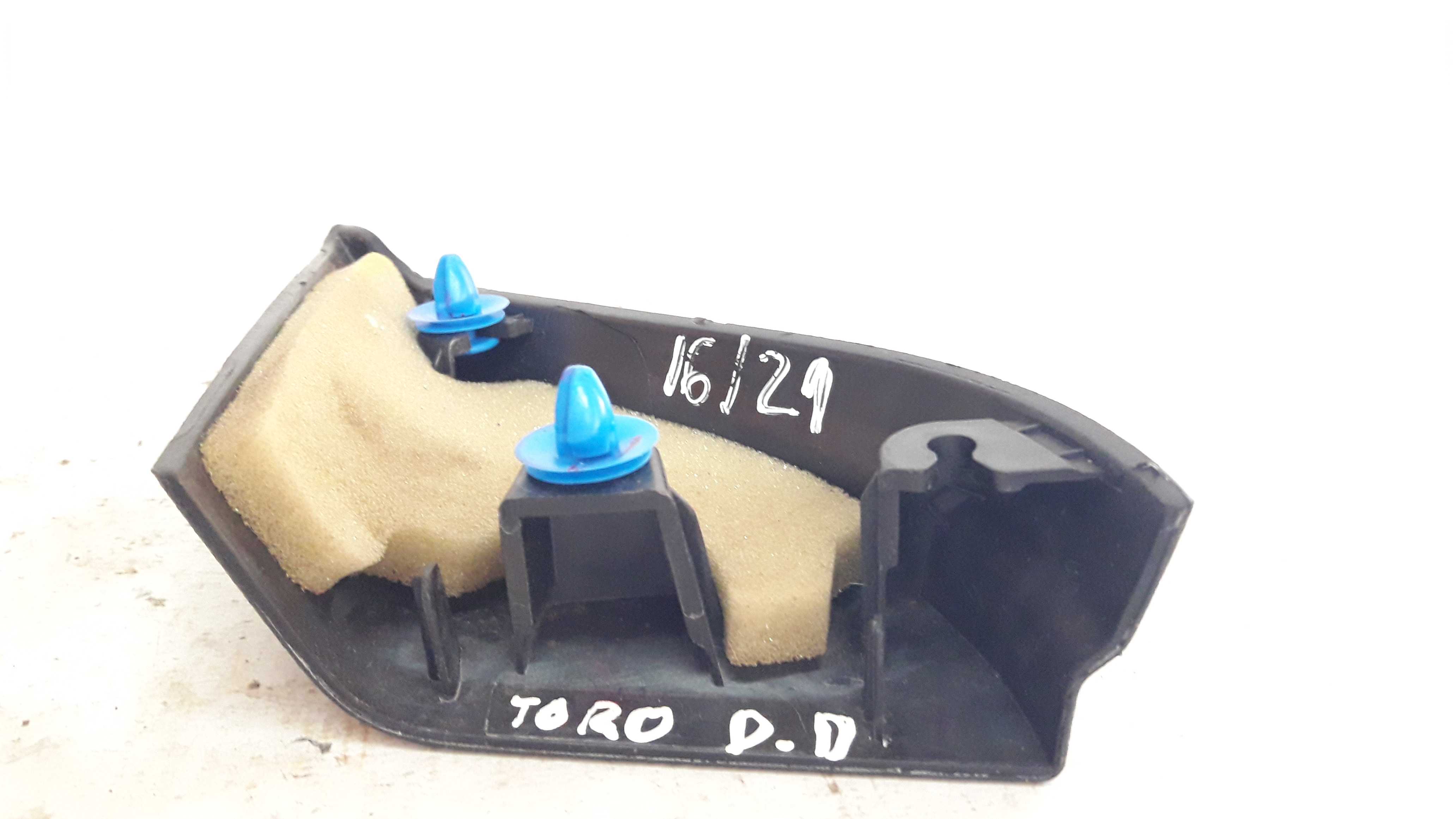 Moldura Interna Retrovisor Direito Toro 16 A 21  Preto 3