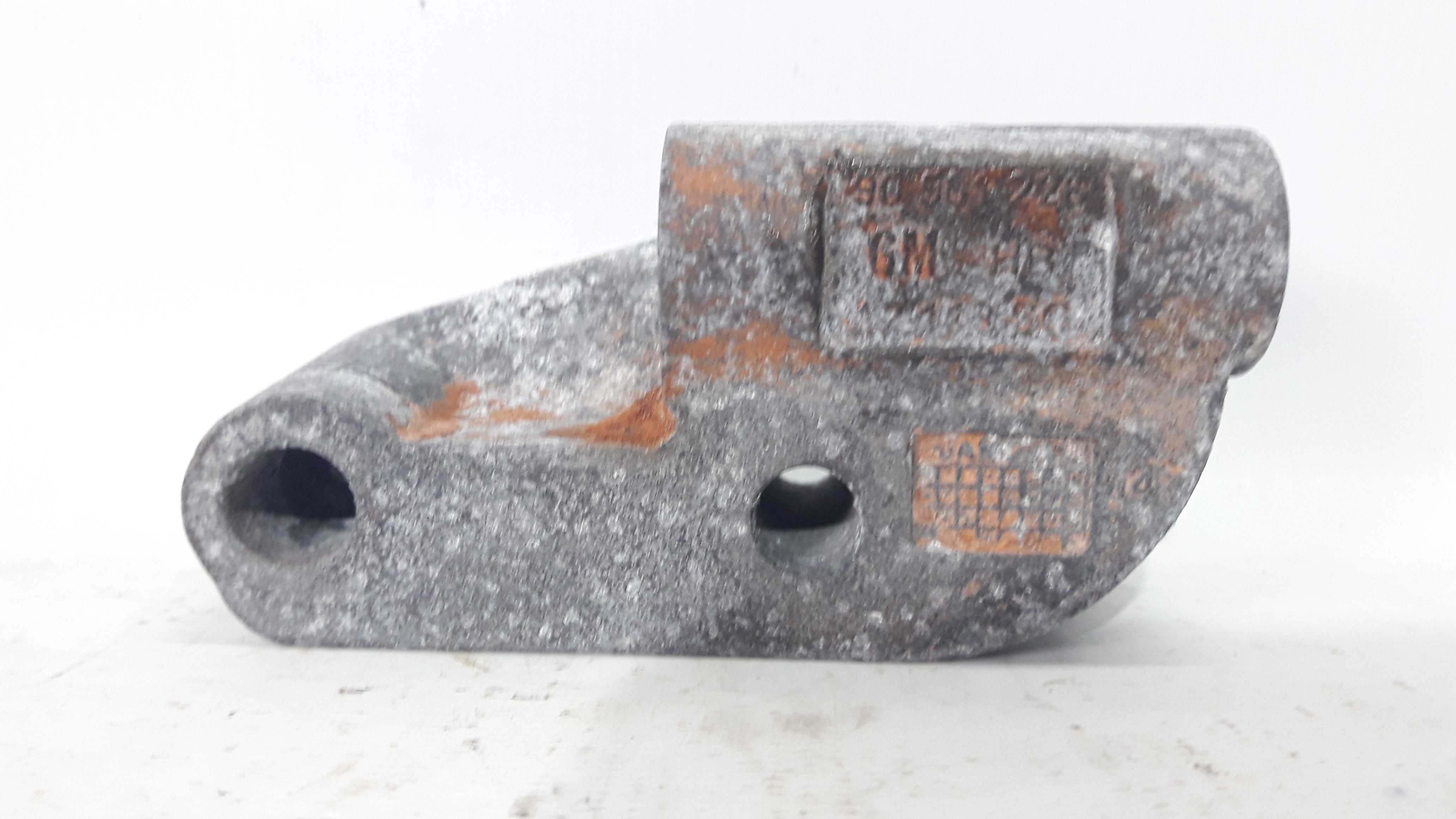 Suporte Alternador Corsa Maxx/montana 01/10 90501225
