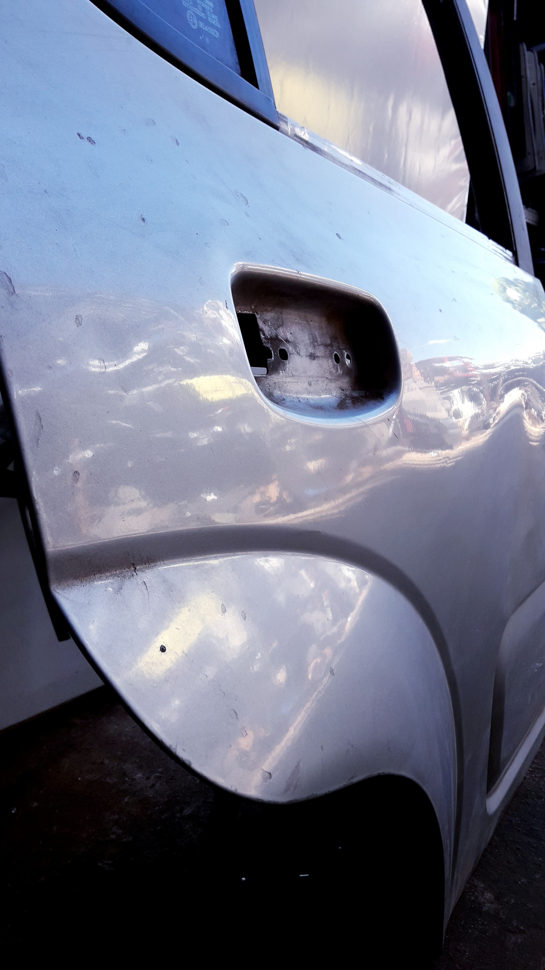 Porta Traseira Direita Fiat Uno Vivace Original Prata 7