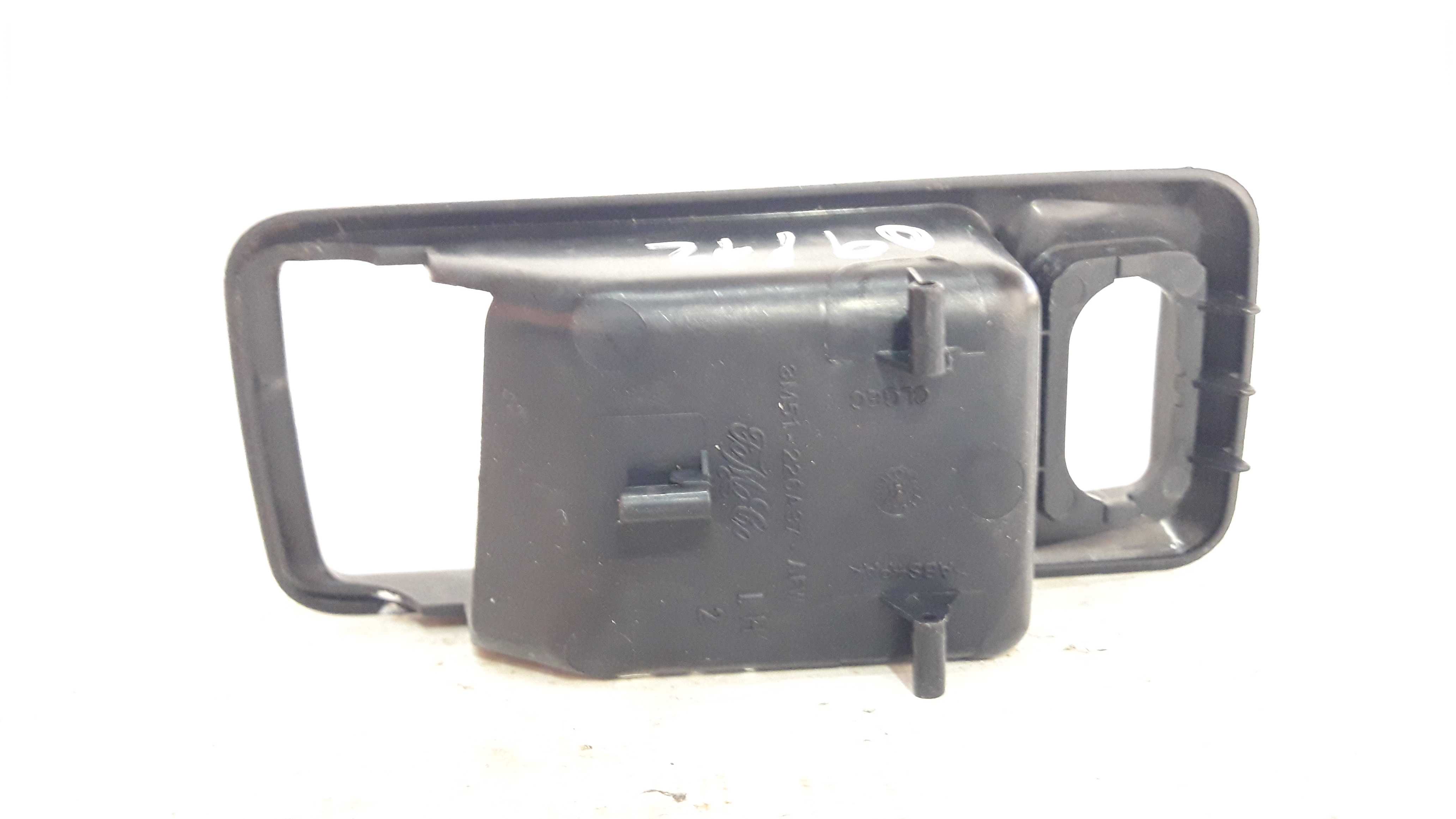 Moldura Interna Maçaneta Traseira Esquerda Focus 9 A 13  Preto Traseira 2