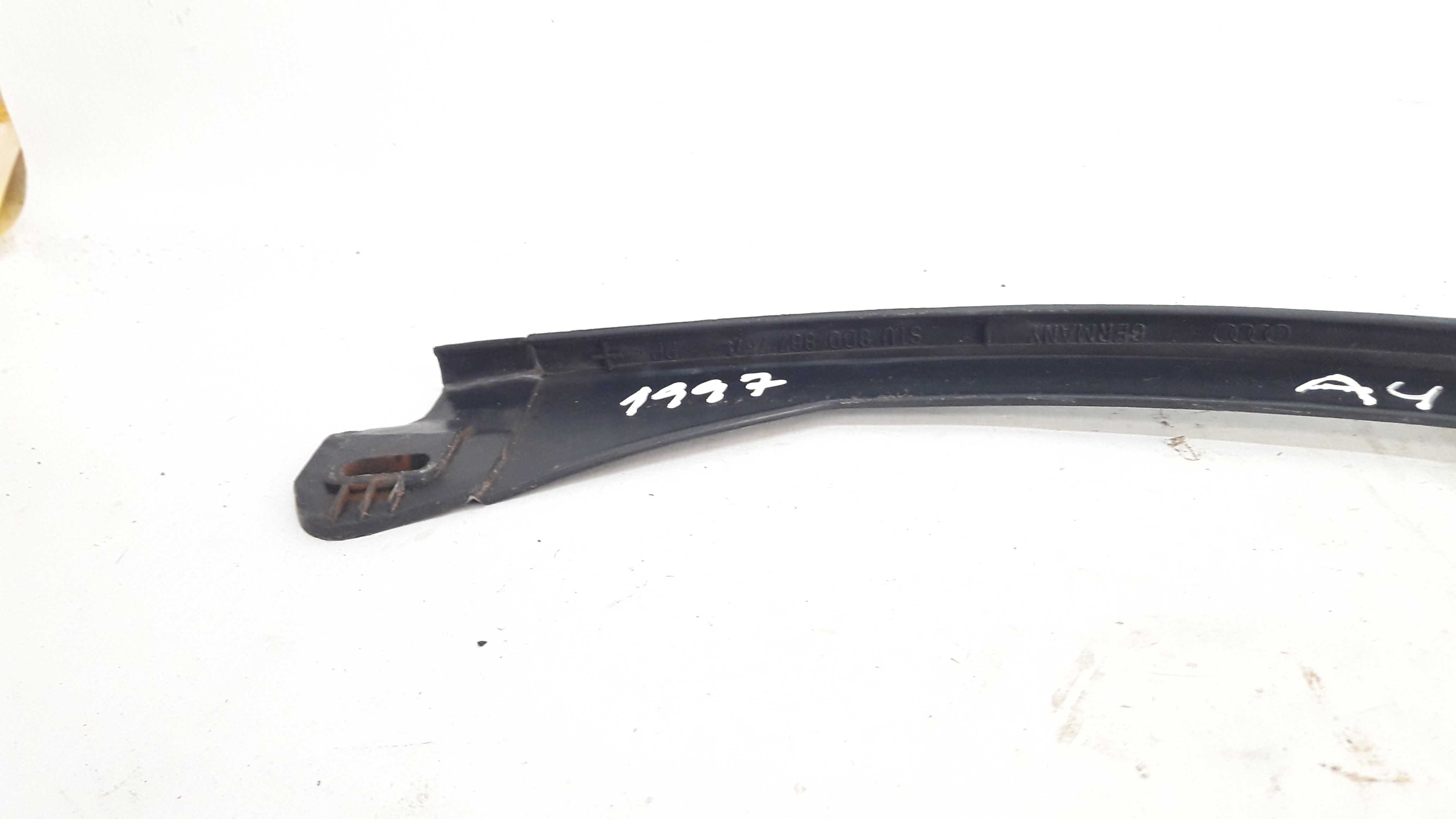 Moldura Banco Traseiro Esquerdo Audi A4 96 A 99 8d0867767 4