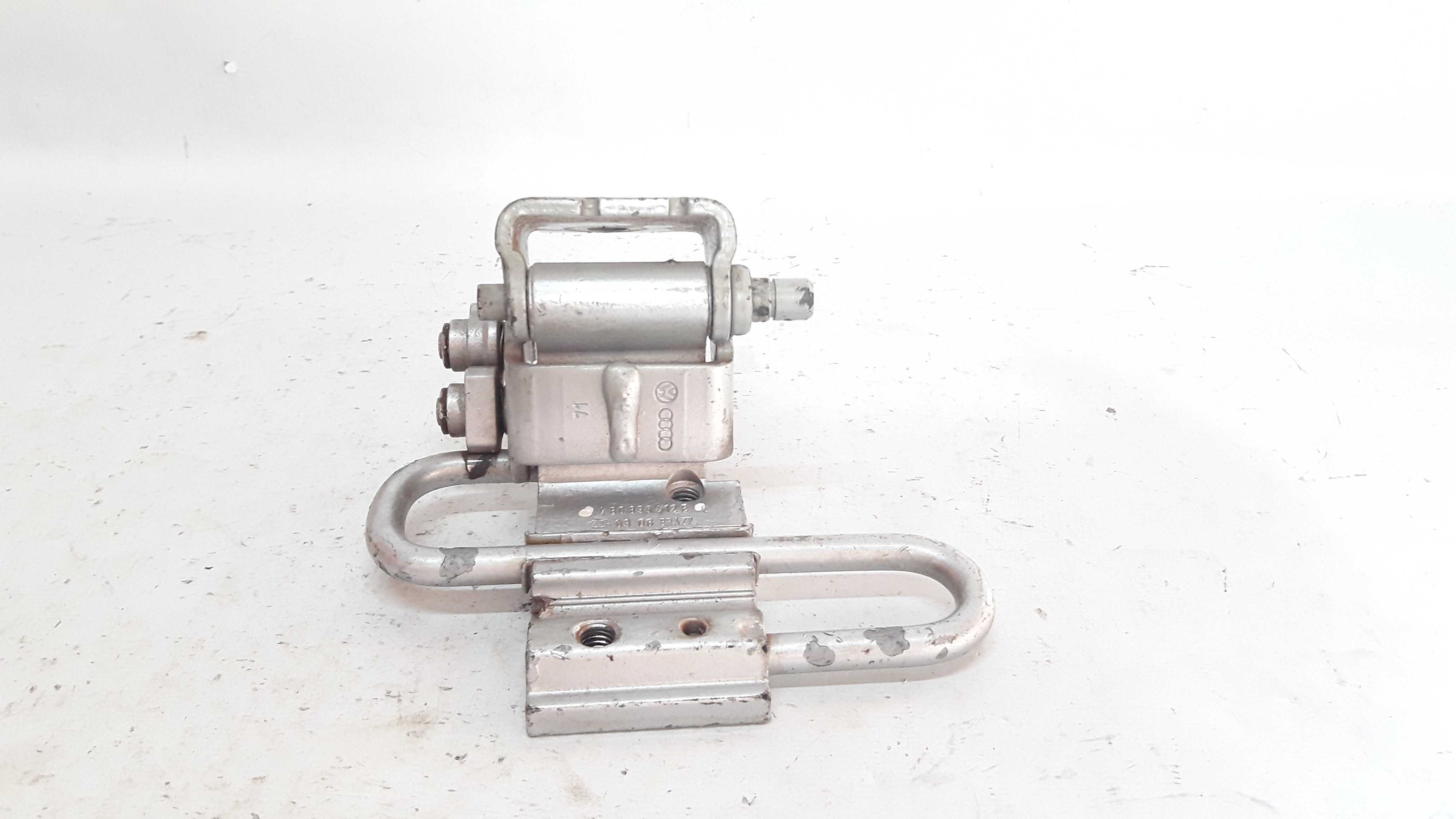 Dobradiça Traseira Direita Inferior Audi A3 99 A 6 4b0833412 3