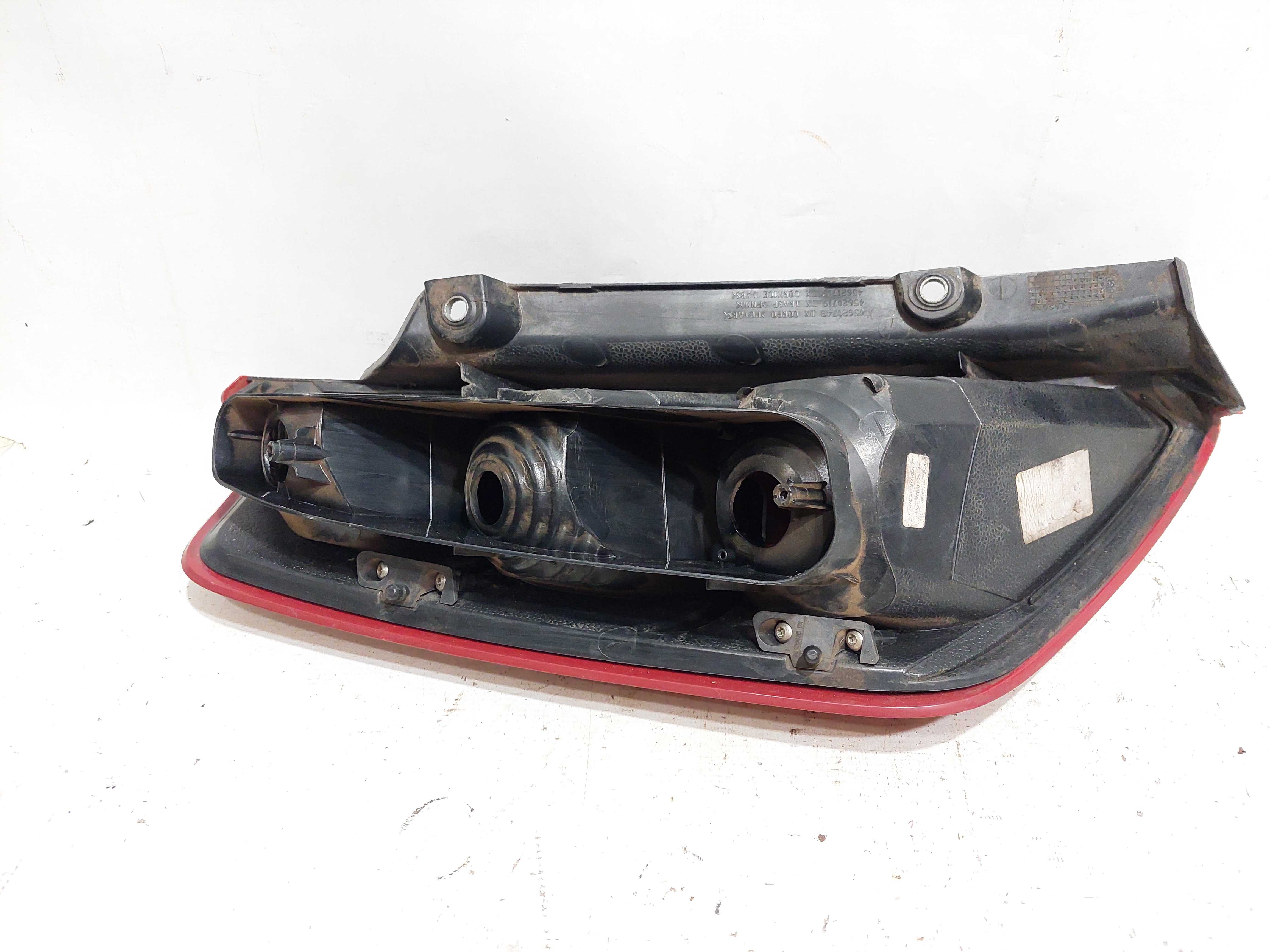 Lanterna Lado Direito Fiat Punto 2009/2012 Original 4