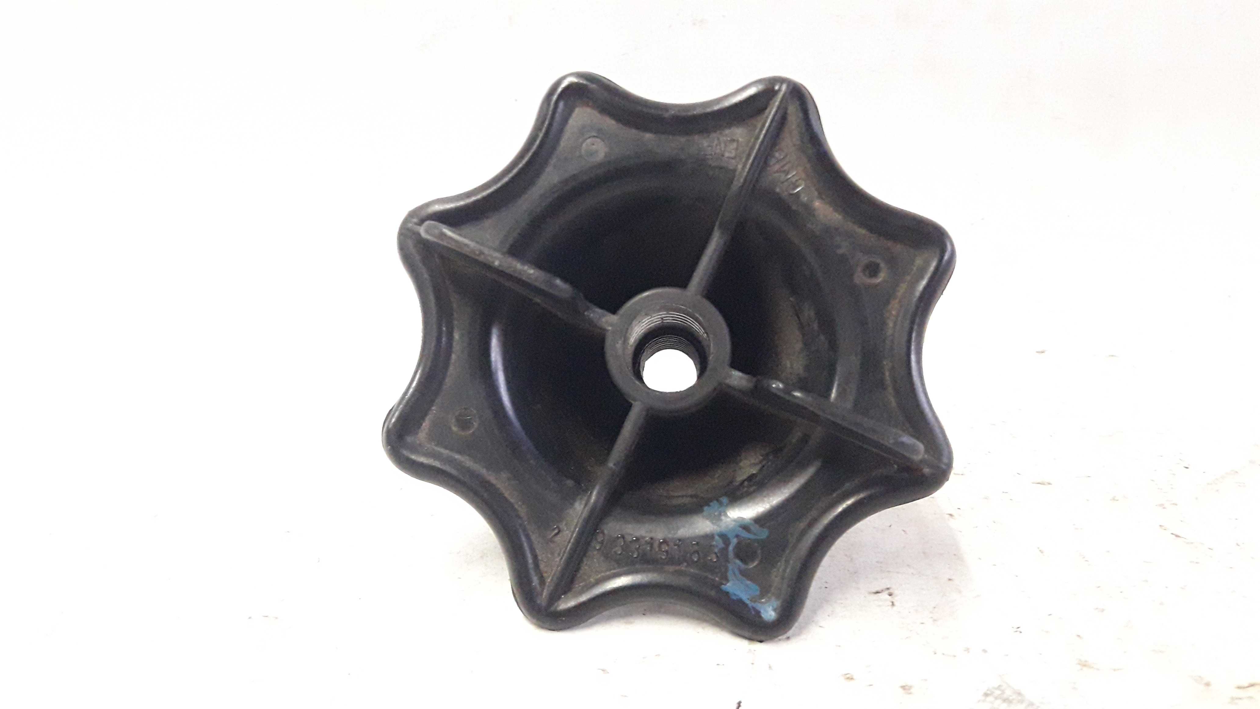 Porca Fixação Estepe Corsa Maxx 93319163 1