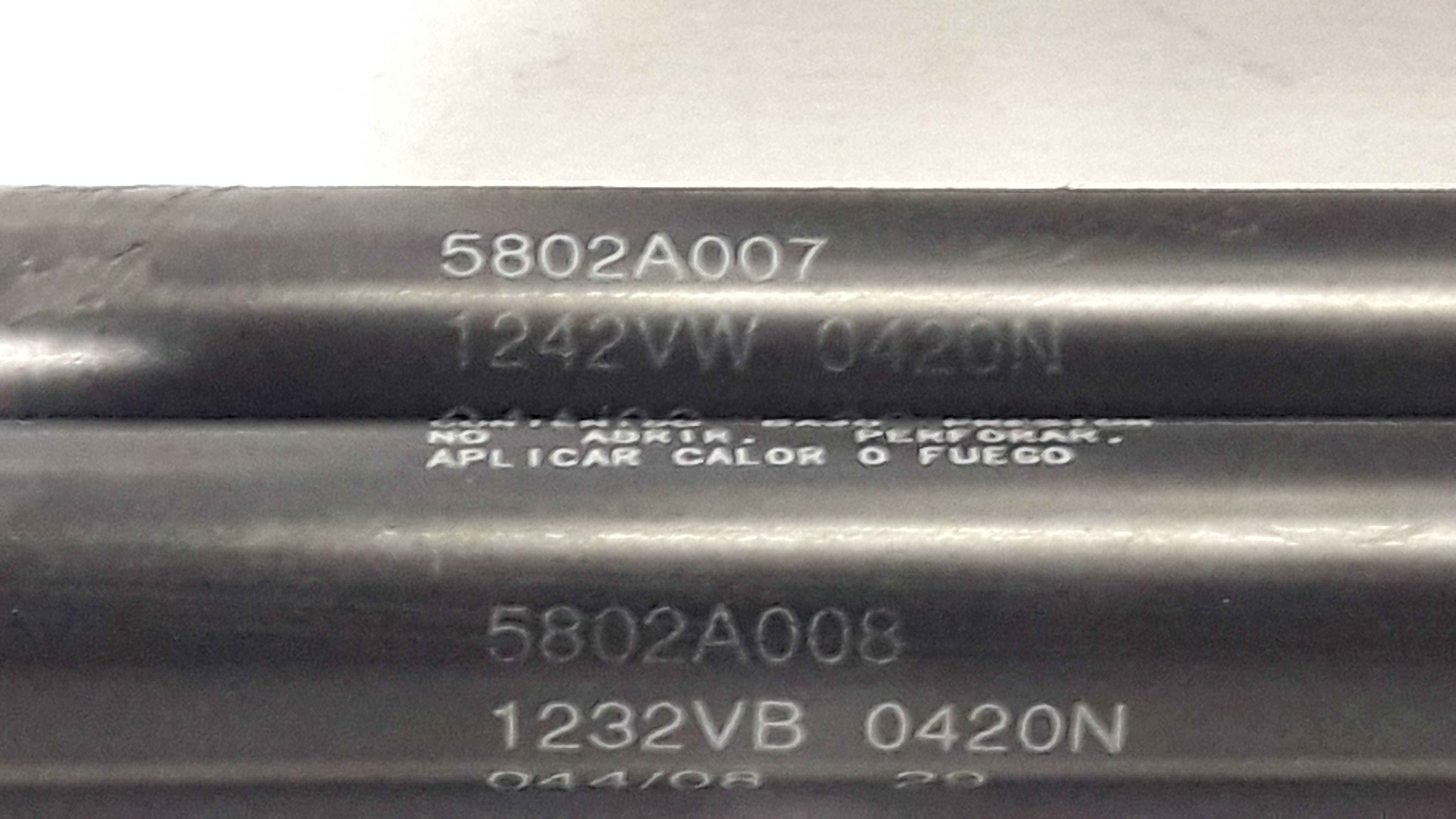 Par Amortecedor Tampa Traseira Outlander 07/09 5802a008 4