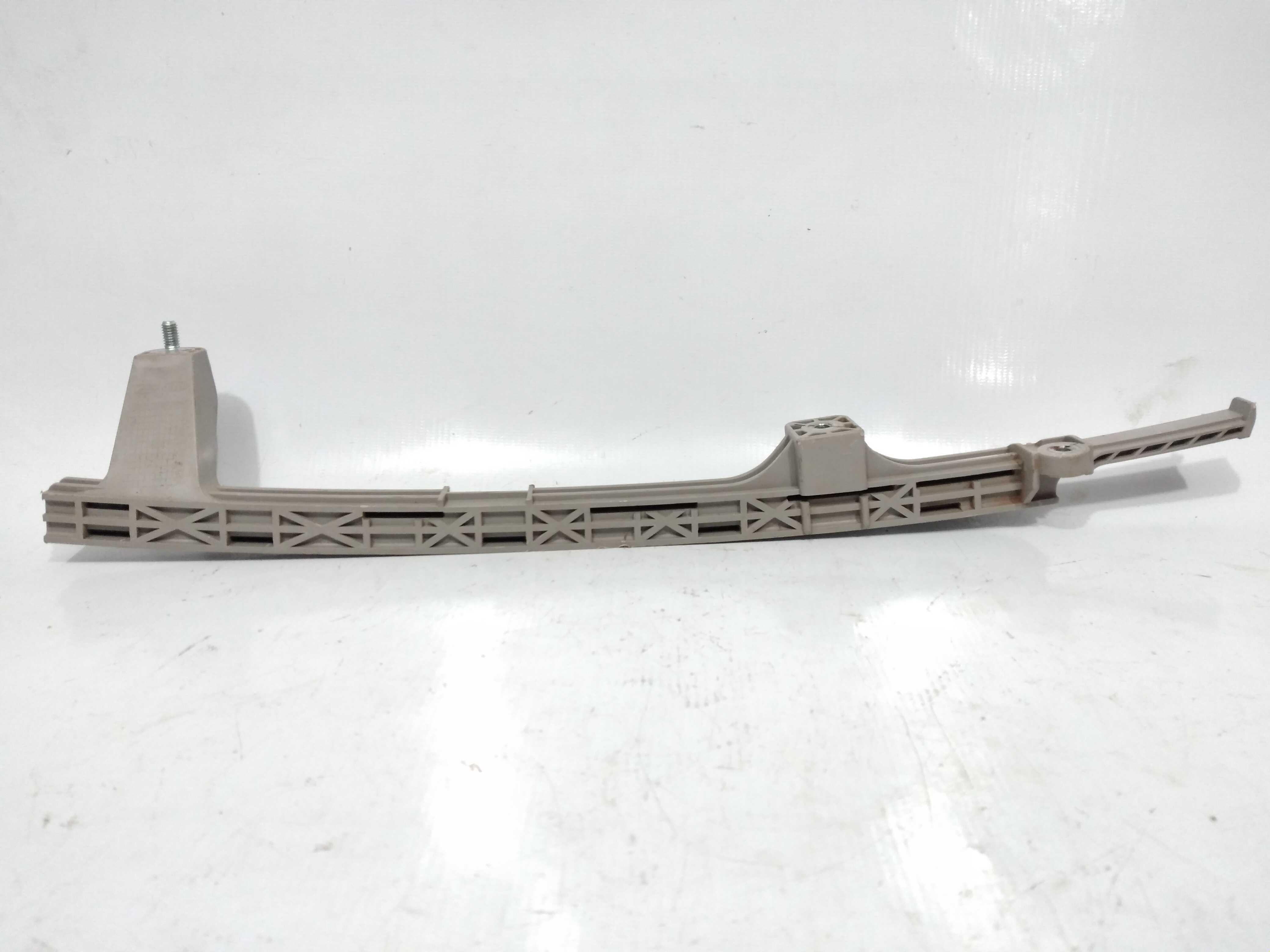 Canaleta Guia Vidro Traseiro Direito Kia Sorento 2010/13 2