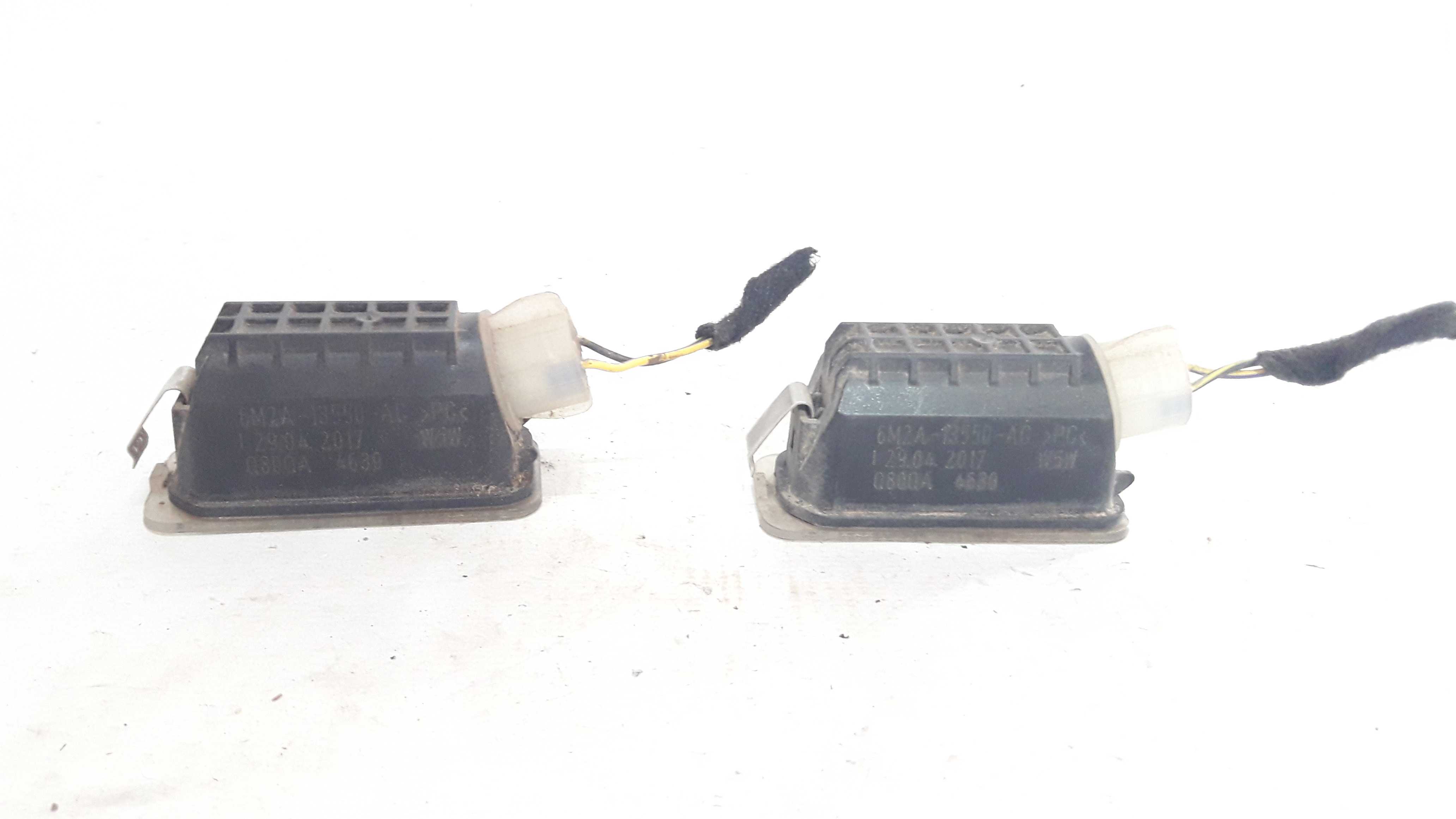 Par Luz Placas Ford Ka 2014 A 2019 6m2a13550ac Original 6