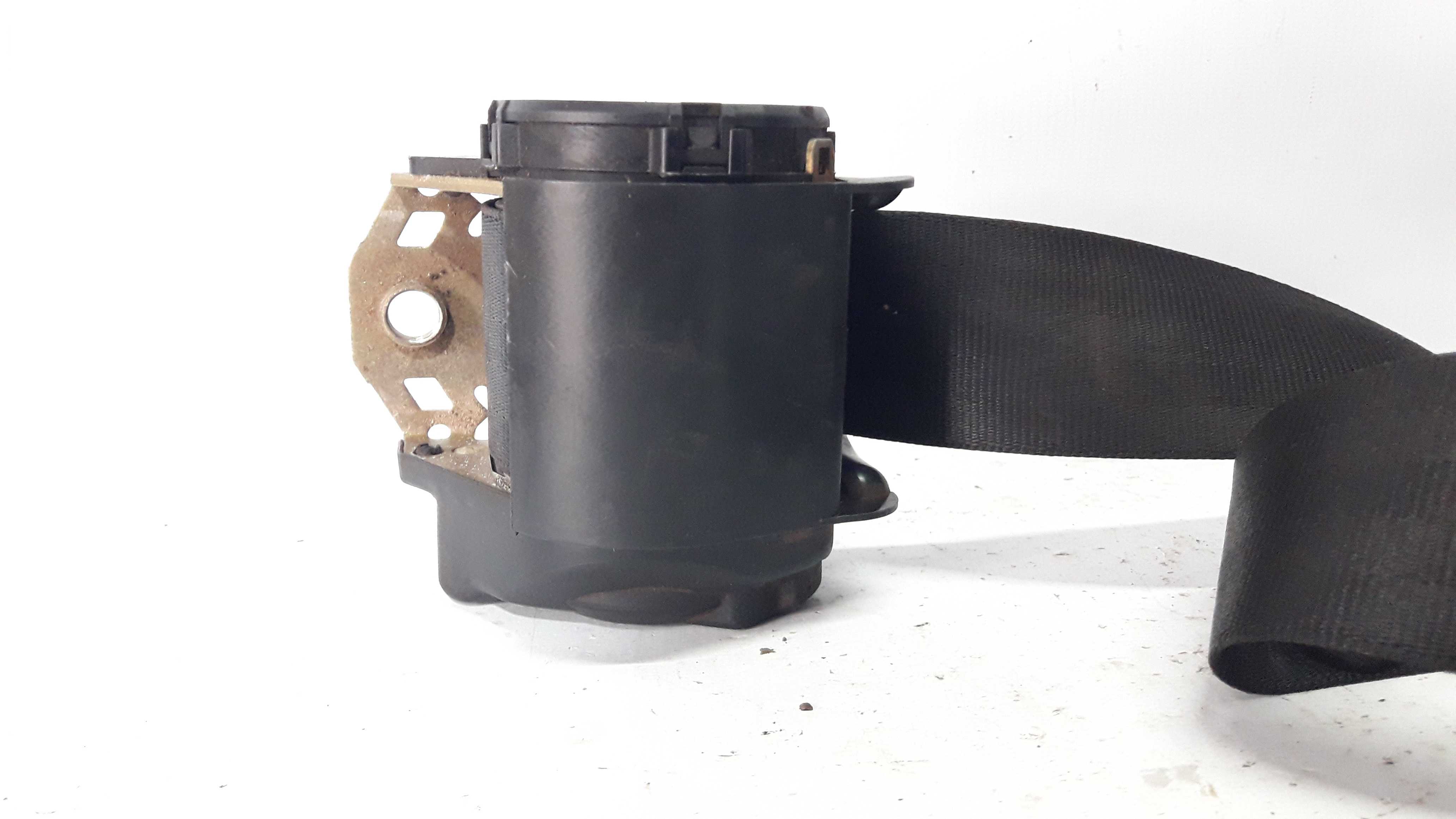 Cinto Segurança Traseiro Direito Audi A4 97/00 4
