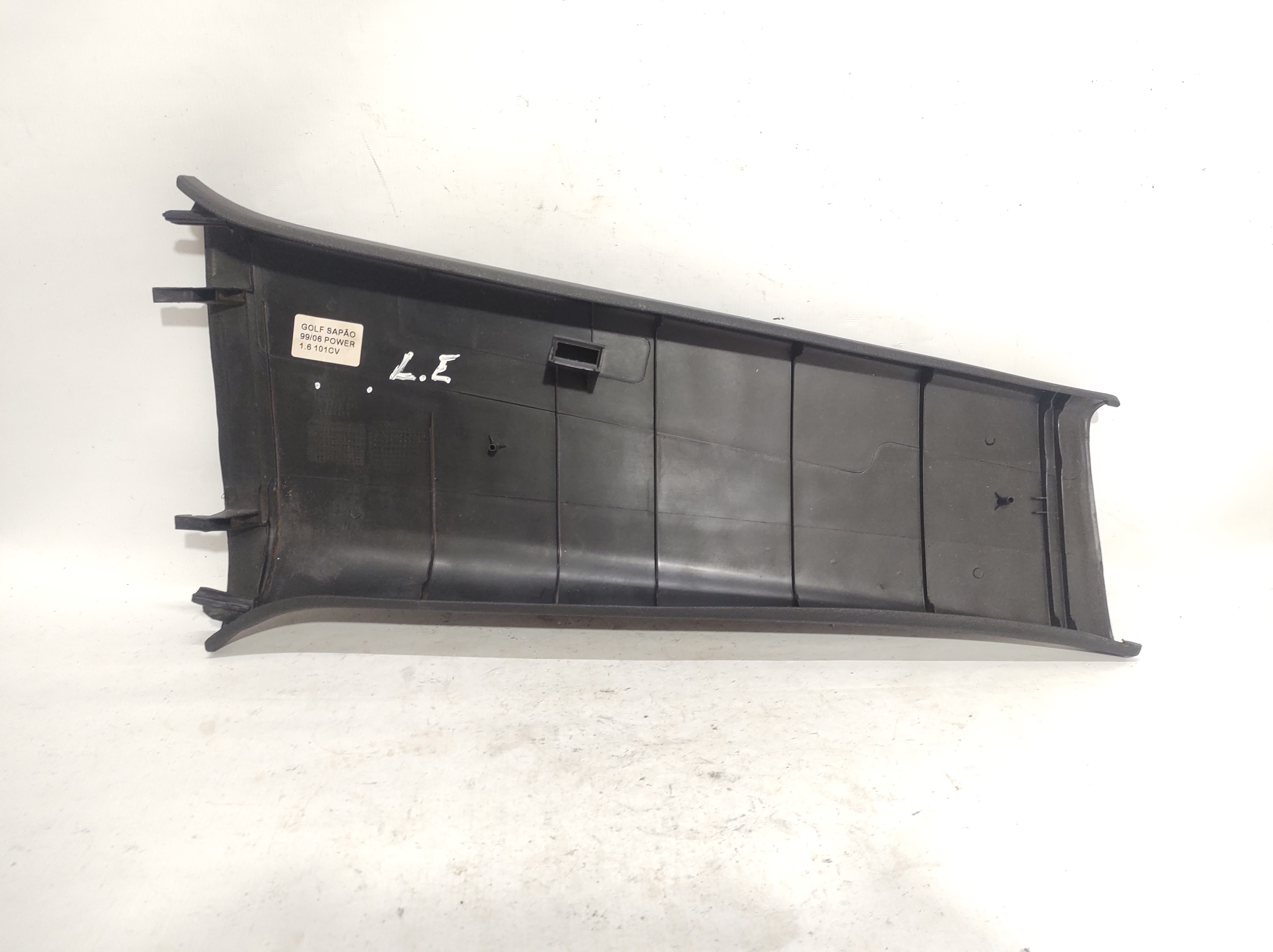 Moldura Coluna Central Esquerda Golf 99 A 6 2j4867297b 2