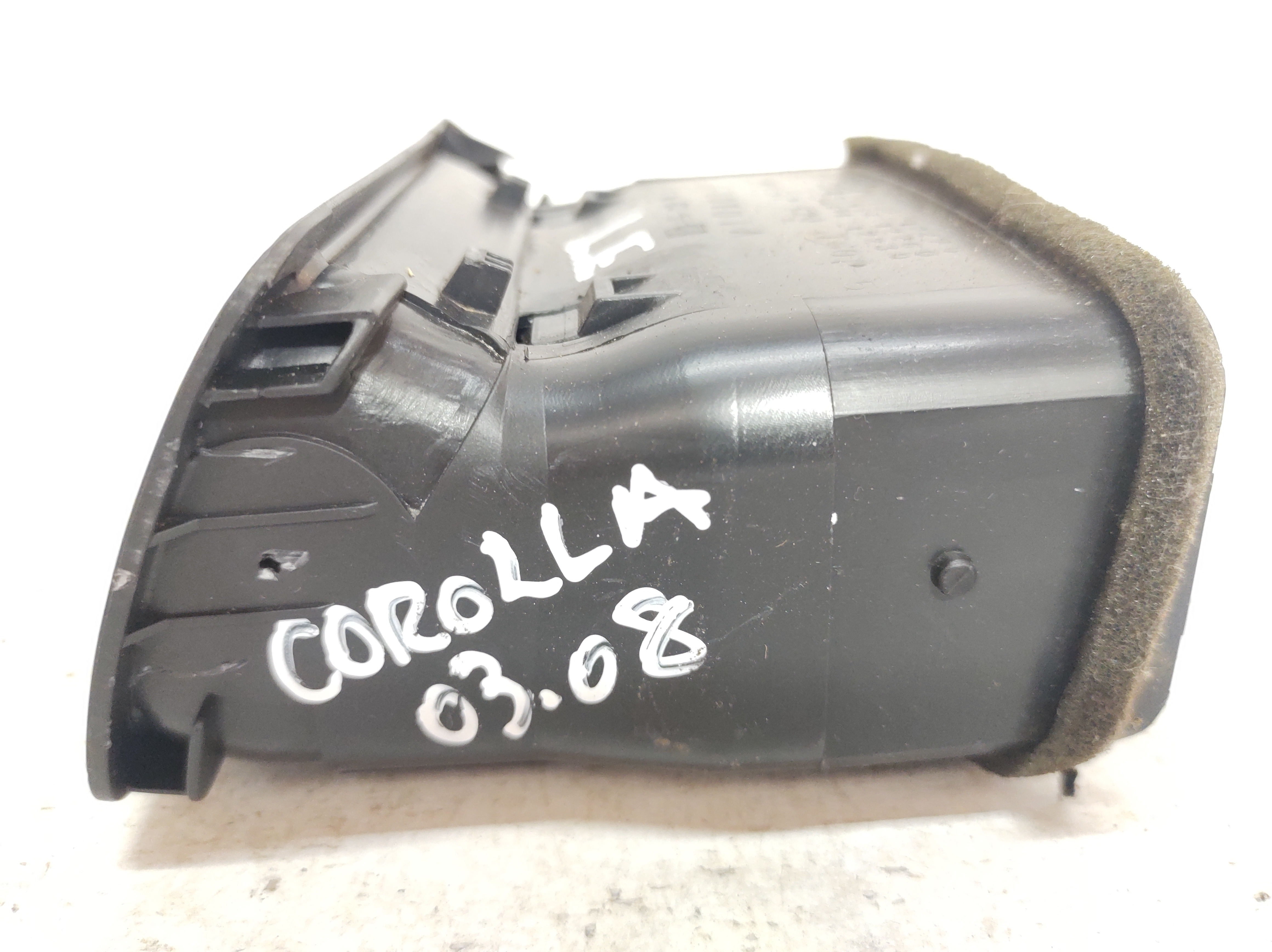 Difusor Ar Direito Corolla 03 A 08 5565012270 5