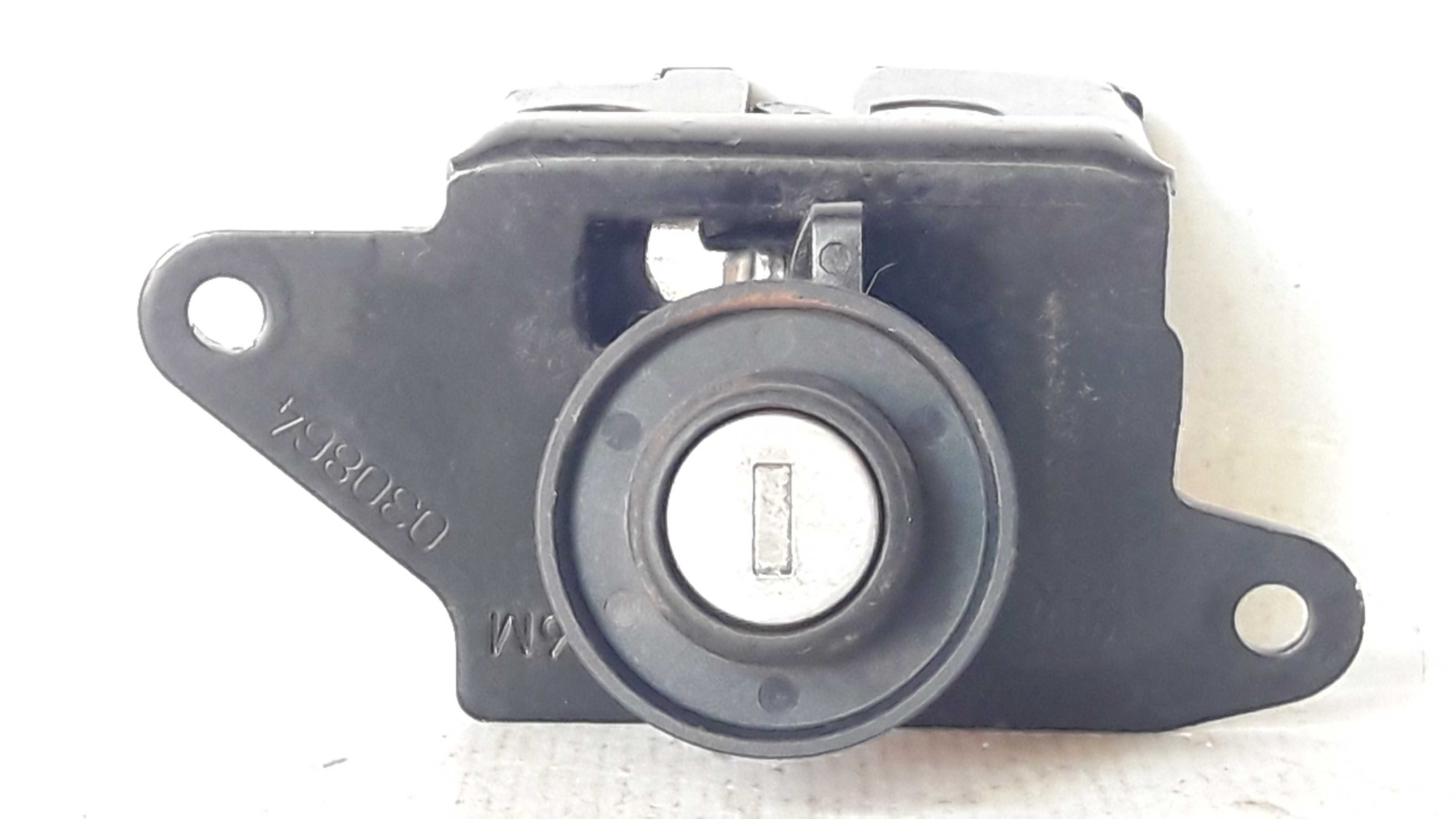 Fechadura Tampa Traseira Fiat Mobi 2016 2017 A 2020 Original 1