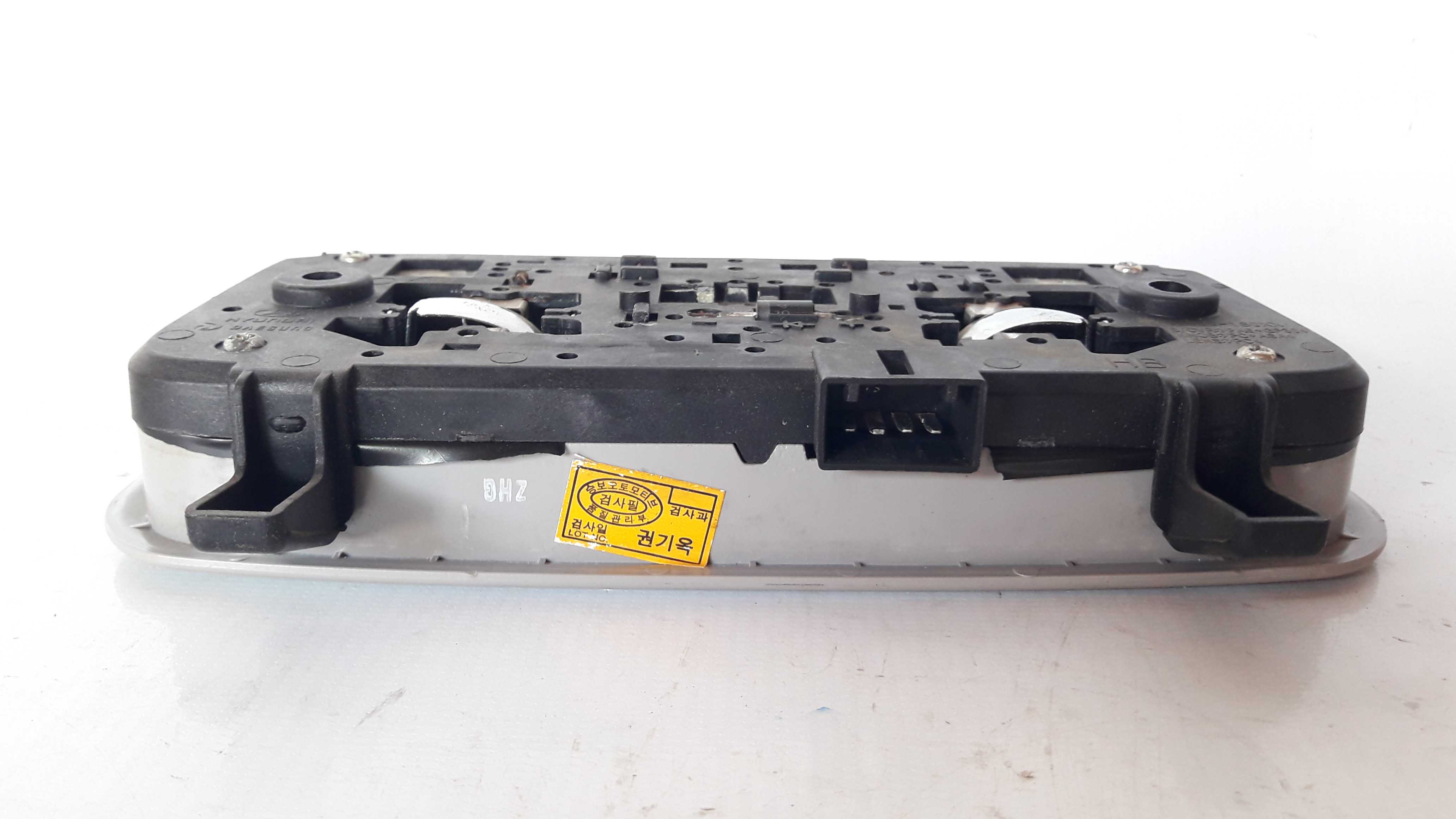 Luz De Teto Central Cortesia Dianteira Hb20 2012/19 Original 3