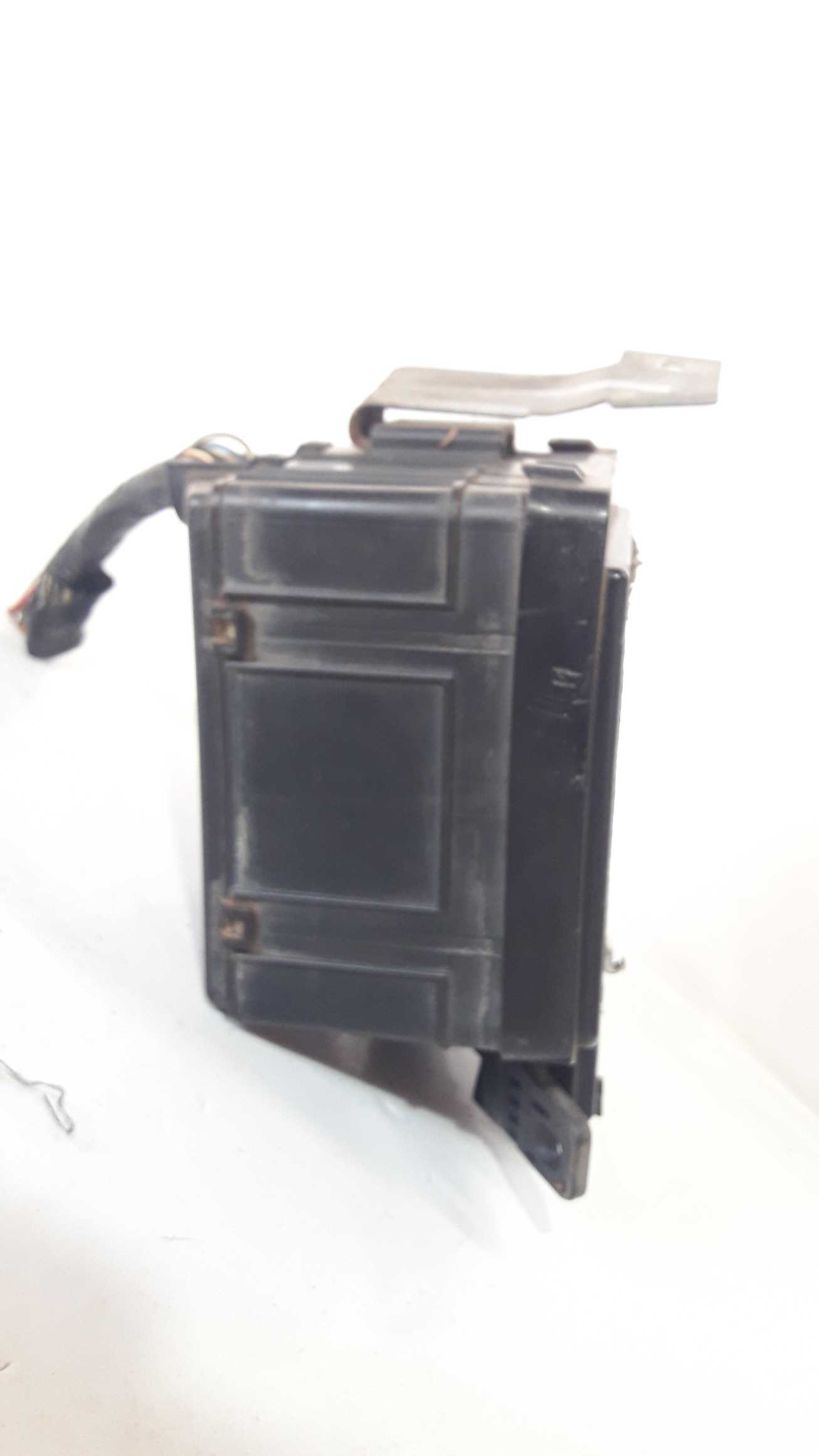 Caixa Fusiveis Honda  Civic 1.6 16v 97/00 3