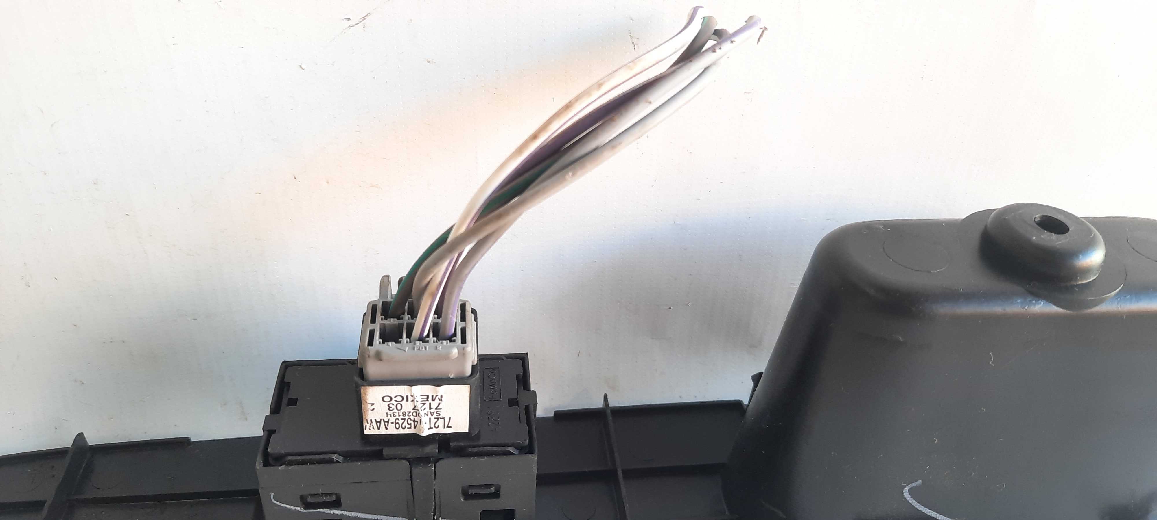 Comando Botão Vidro Elétrico Traseiro Direito Fusion 06/08 5