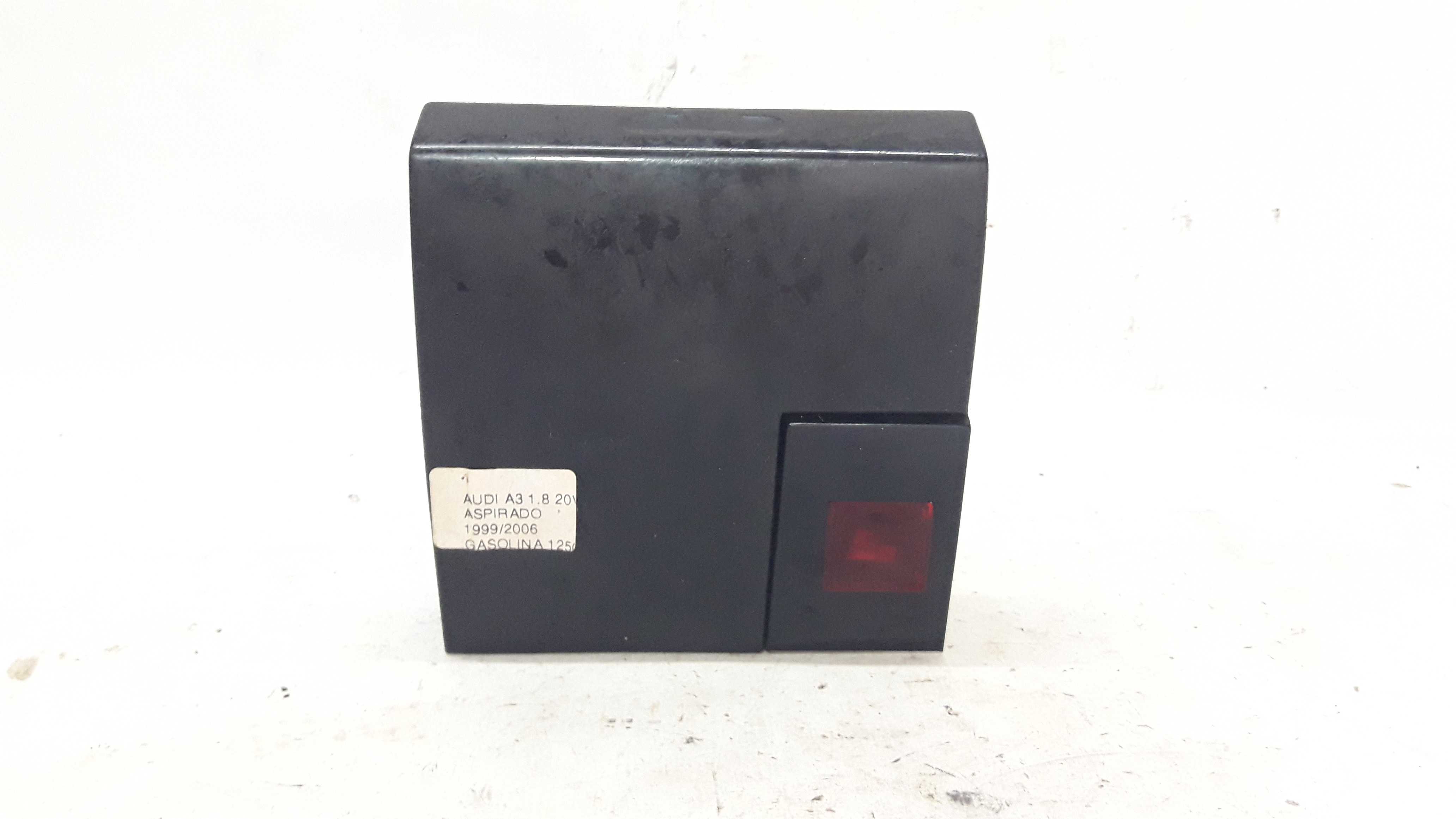 Cinzeiro E Acendedor Audi A3 99 A 06 8l0857951 C Detalhe 4