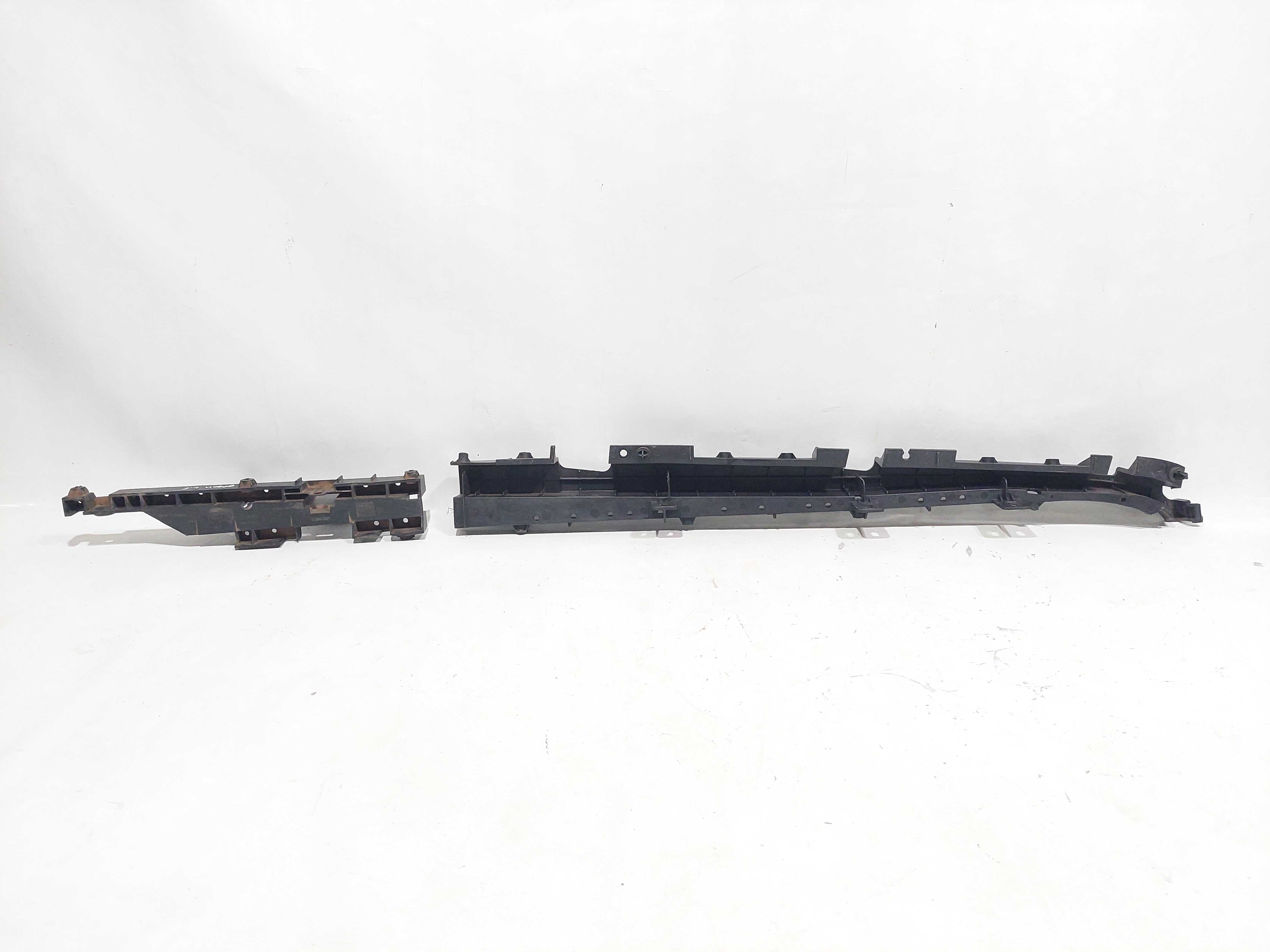 Guia Caçamba Renault Oroch 19/20 Lado Esquerdo Original 2