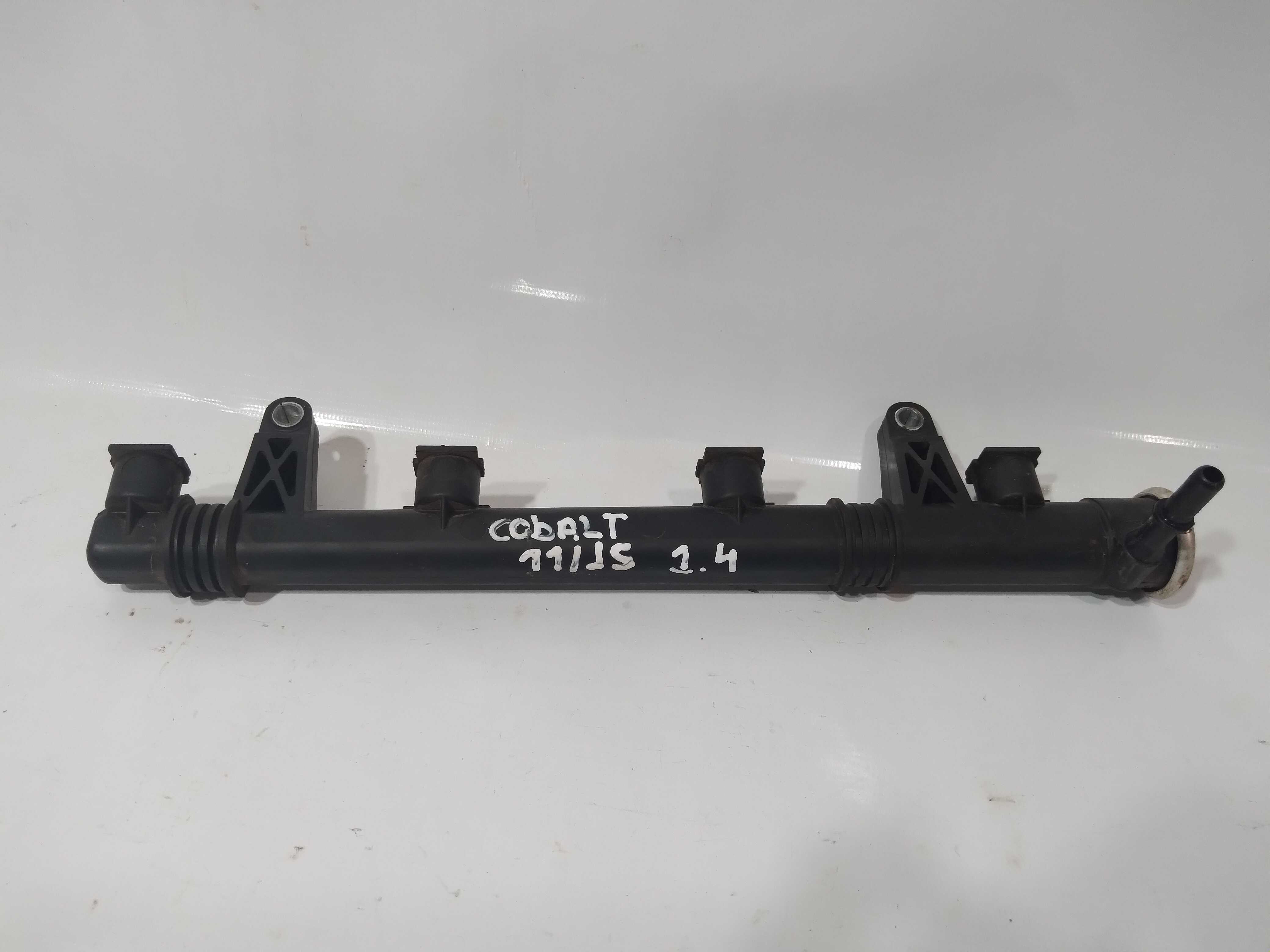 Flauta De Injeção 1.4 Cobalt 2011/2015 F000kv02 Original 3