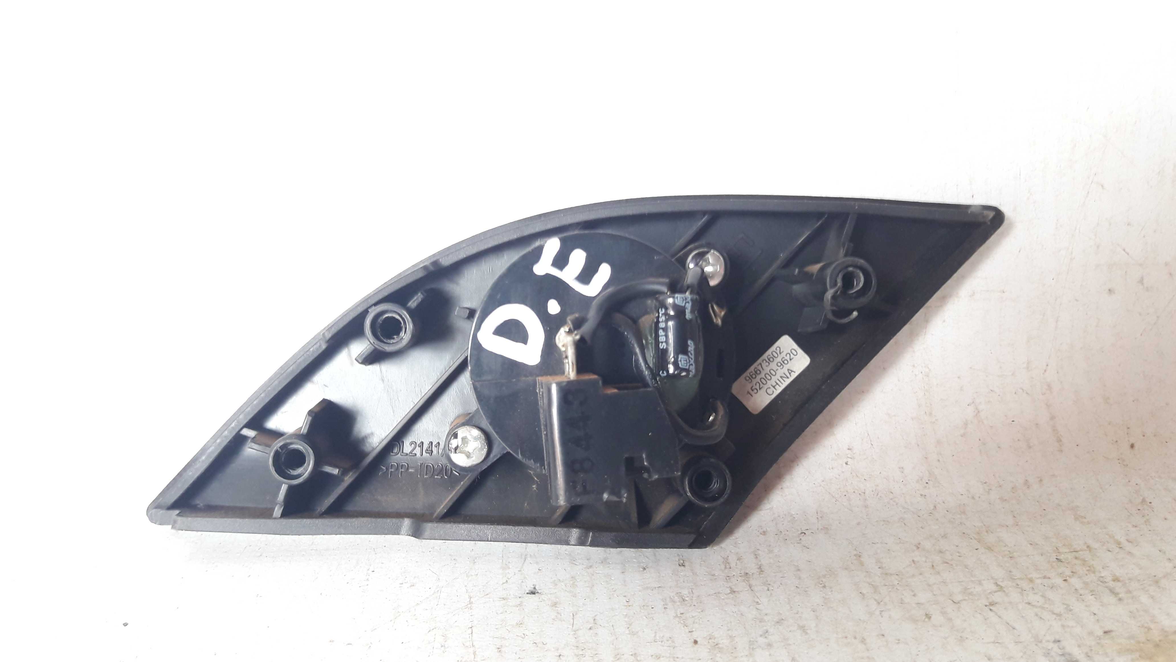 Tweeter C Moldura Dianteira Esquerda Captiva Sport 09/13 2