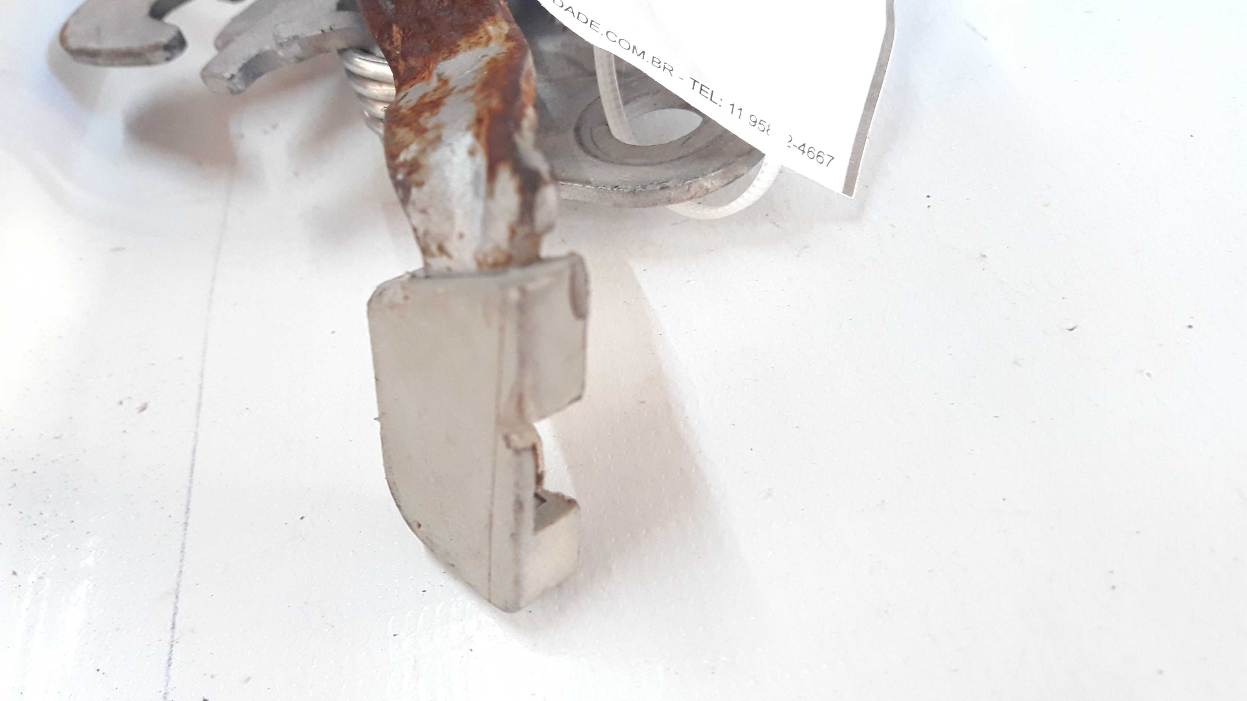 Fechadura Capo Peugeot 207 09 A 13 5