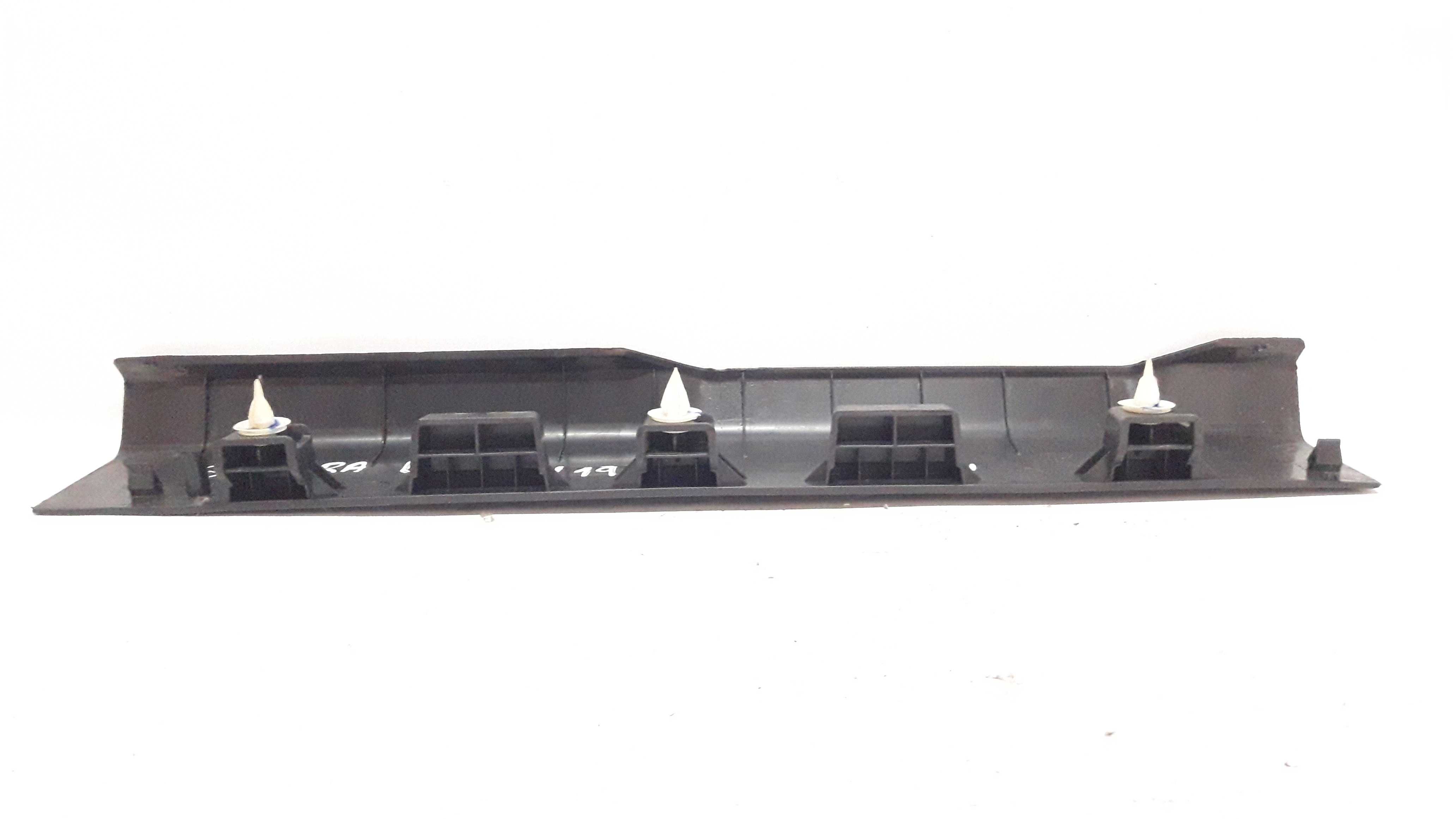 Soleira Interna Dianteira Direita Ford Ka 14 A 19 E3b5a13200 Preto 4