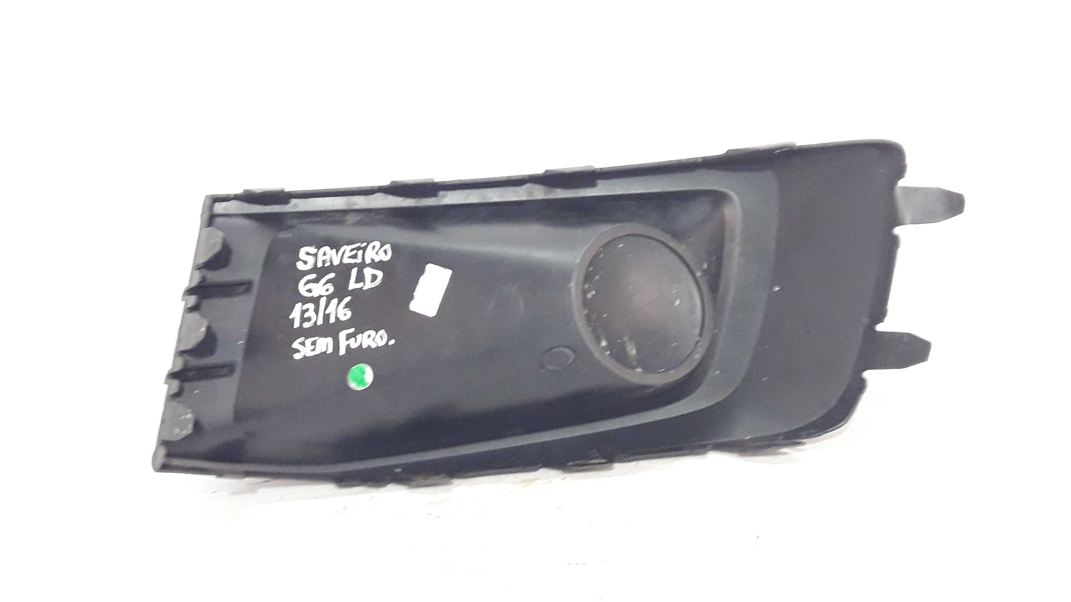 Moldura Farol Milha Direito S Furo Saveiro G6 13/16 5u085366 Preto Direito 6